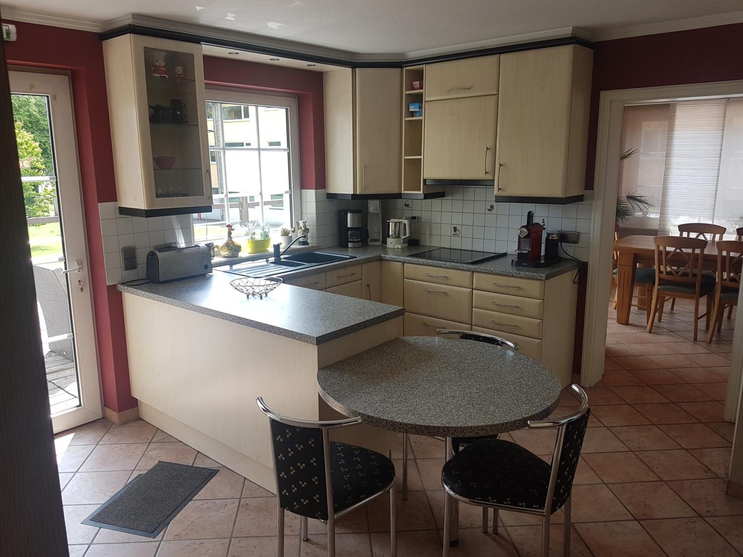 Two-Bedroom Apartment - Photo 25