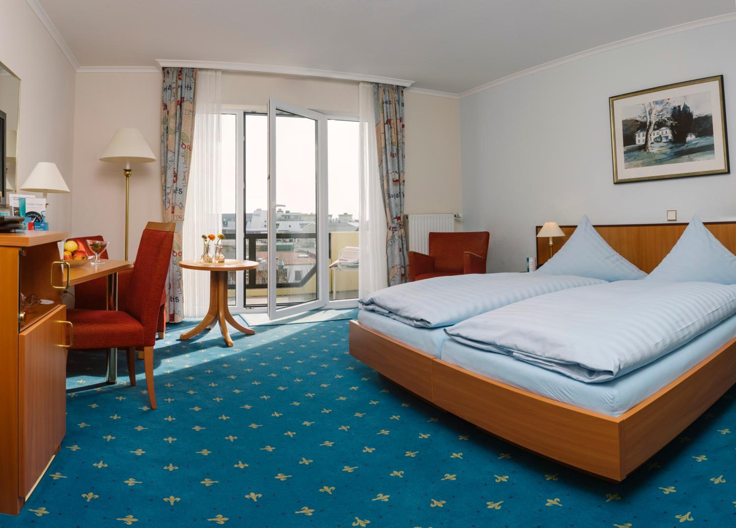 Double Room with Balcony - Photo 1