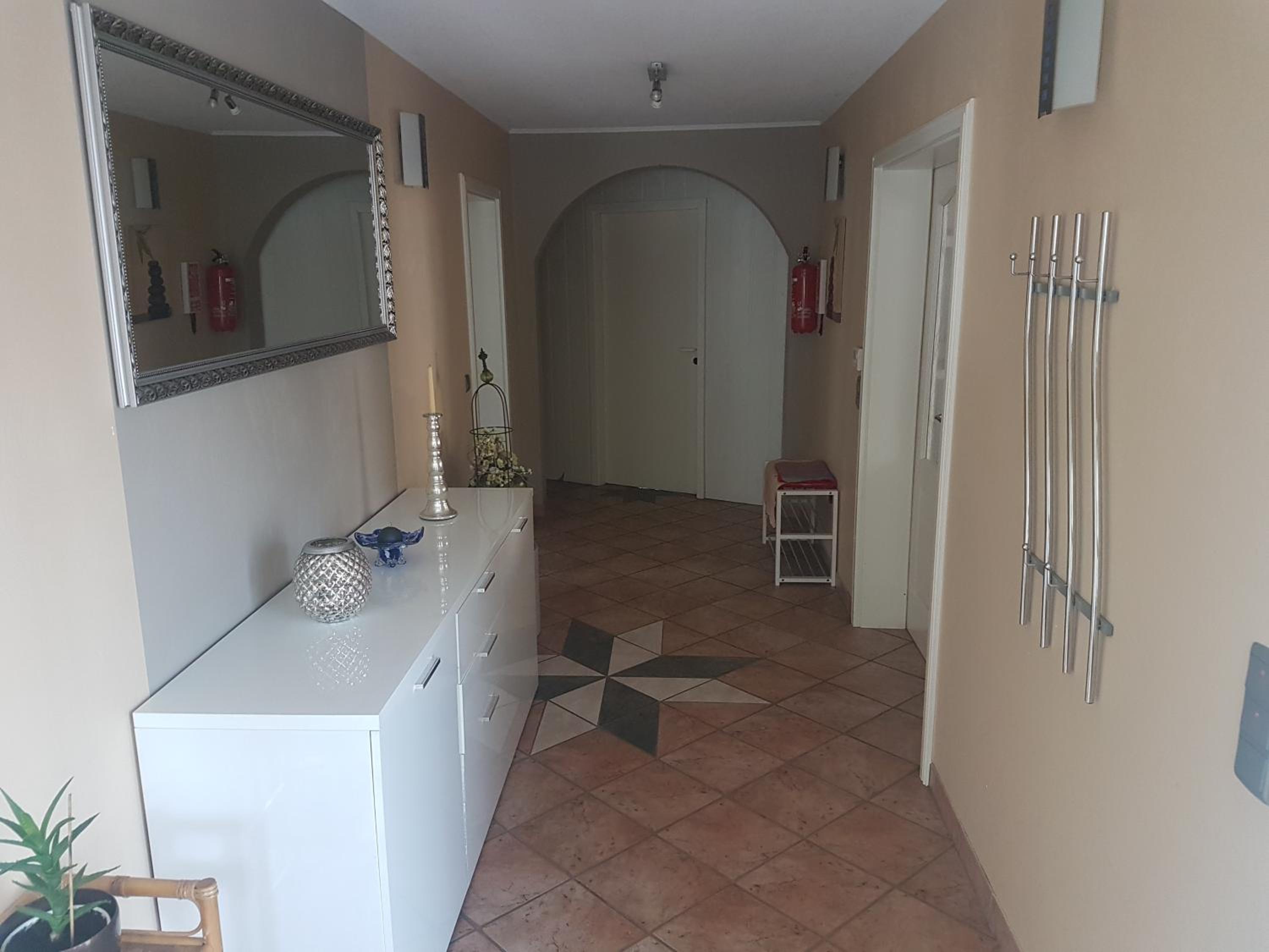 Two-Bedroom Apartment - Photo 6