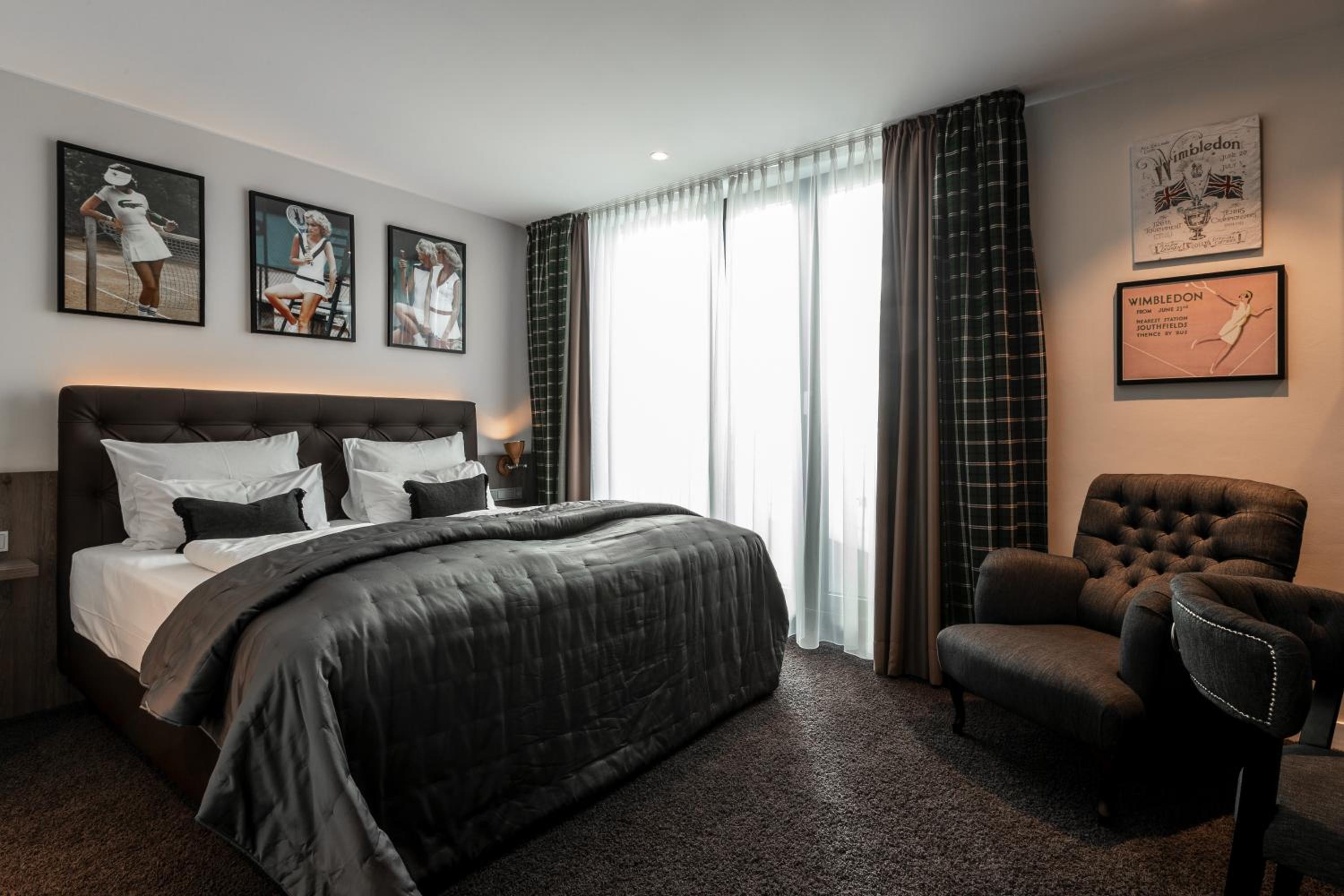 Comfort Plus Double Room with Balcony - Photo 10