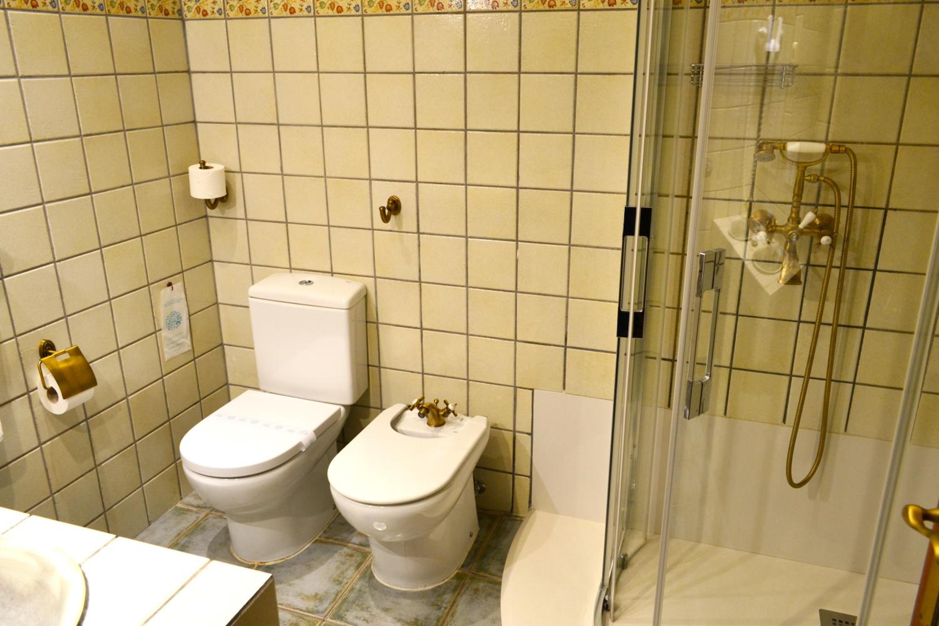 Standard Twin Room photo 2