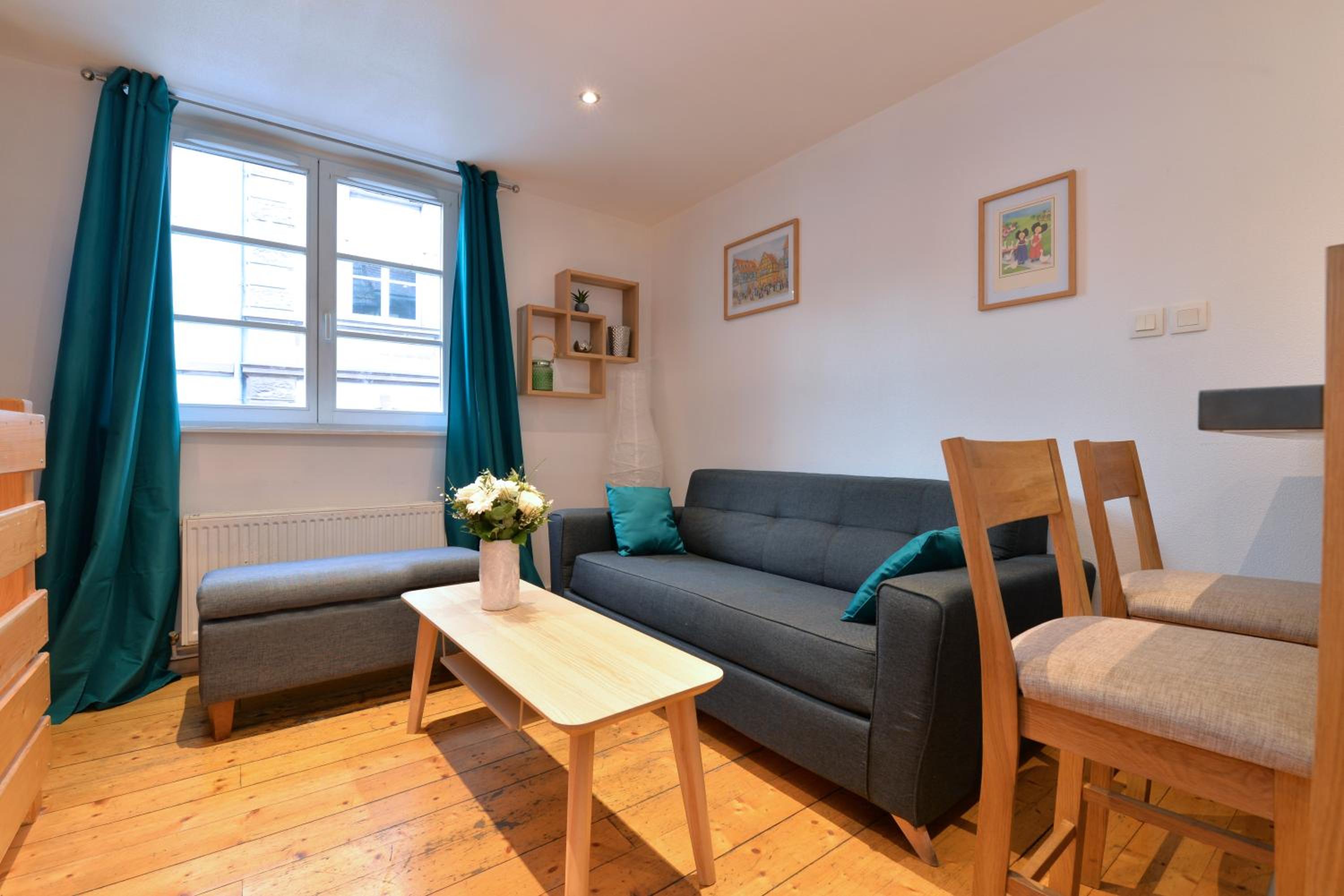 One-Bedroom Apartment