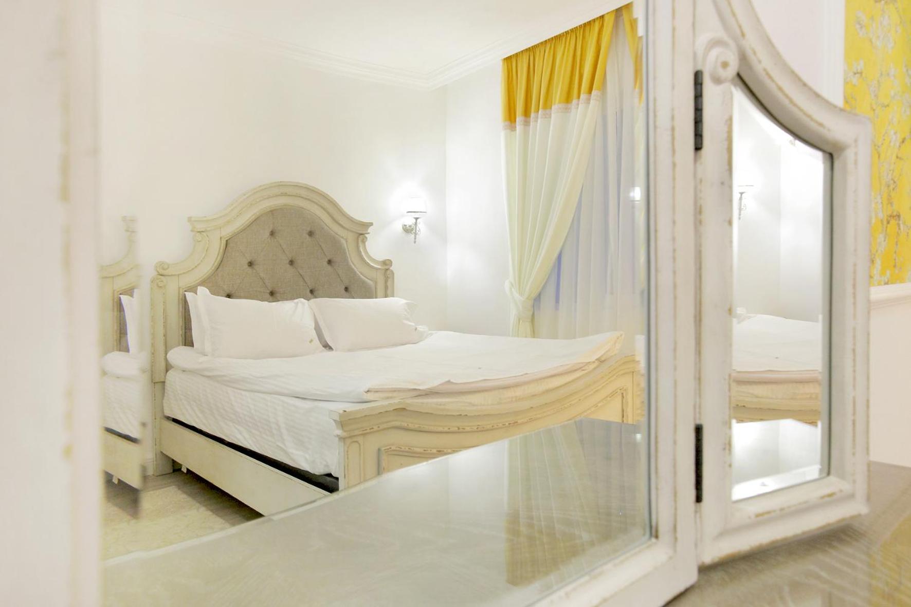 Standard Double Room - Photo 1