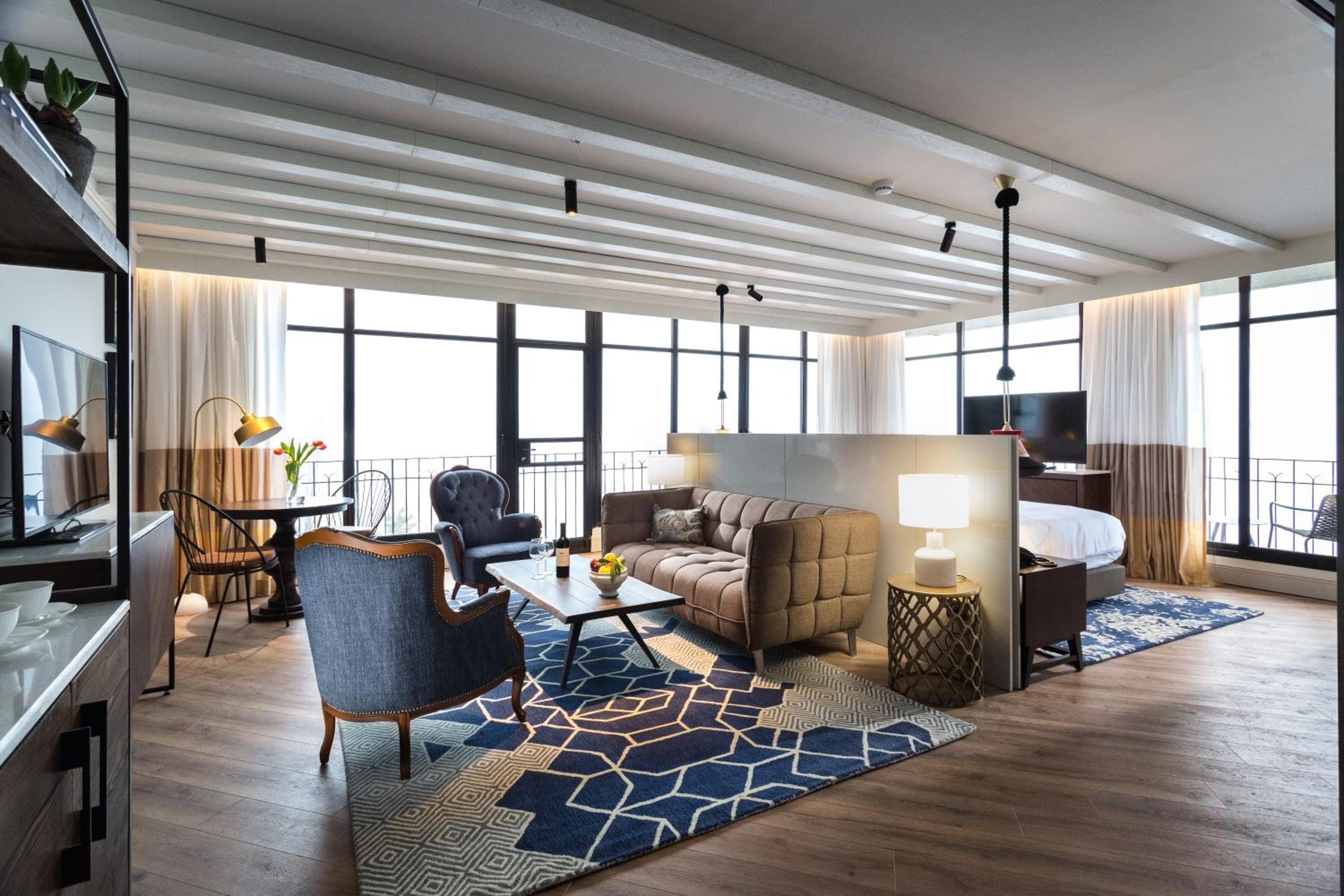 Hermon Suite  - Photo 1