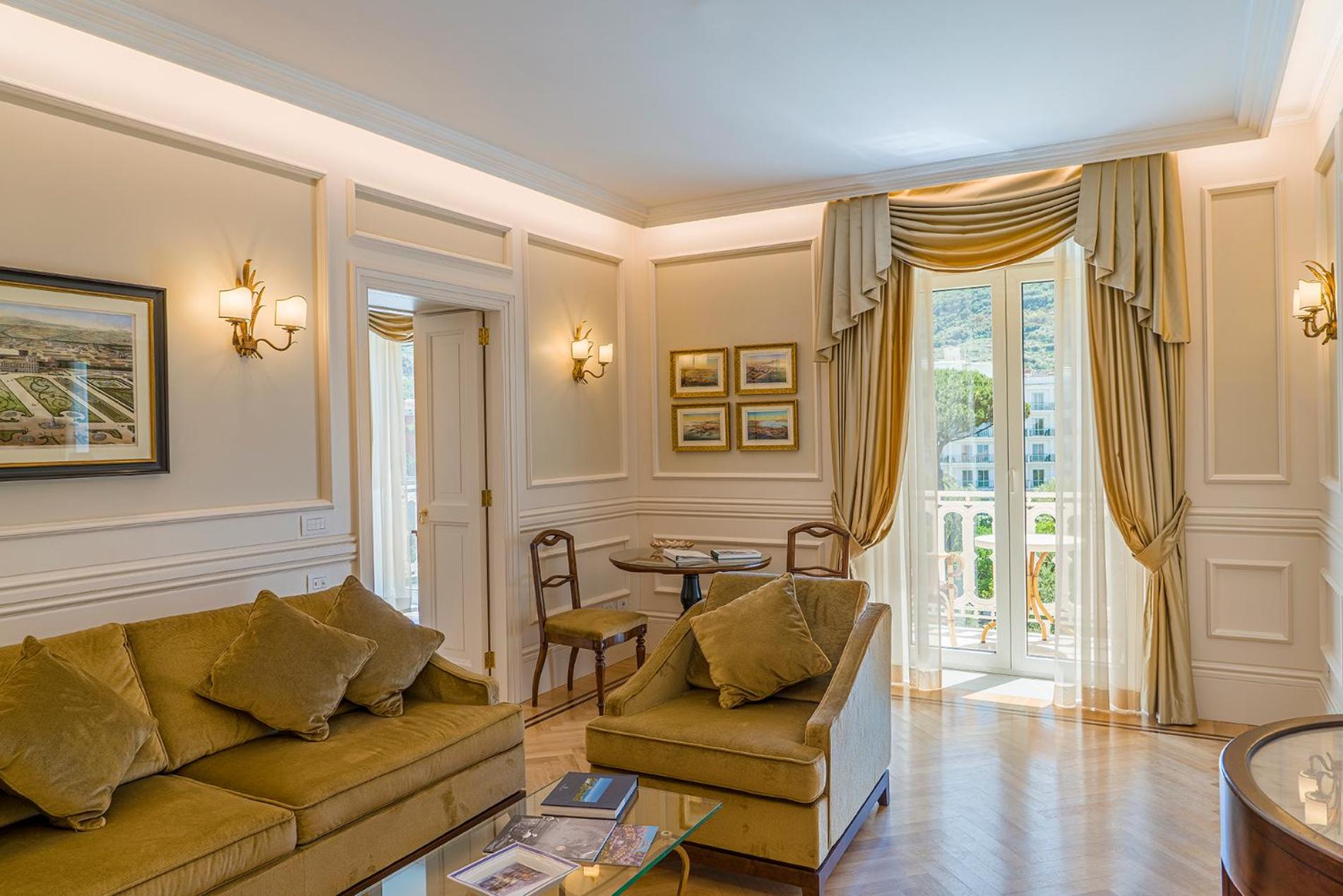 Junior Suite with Garden View - Photo 3