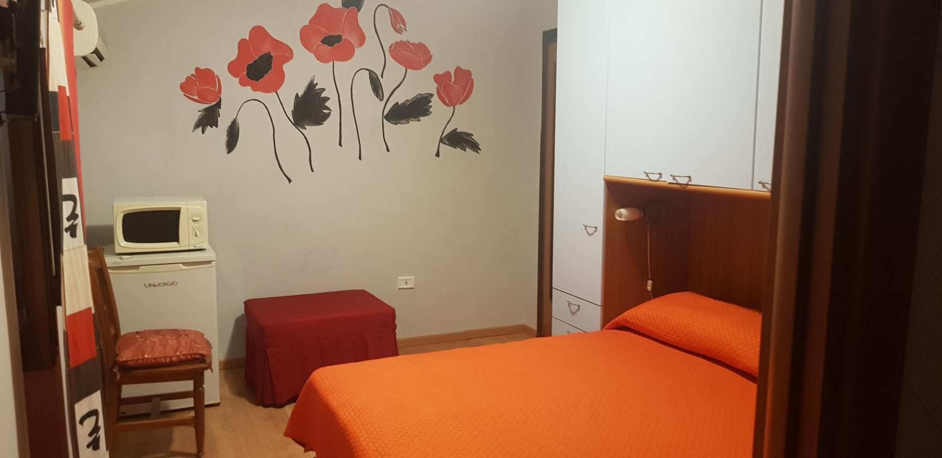 Triple Room with Private Bathroom photo 1