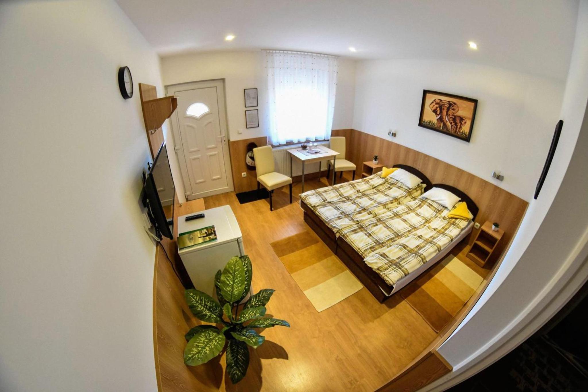 Standard Double or Twin Room - Photo 1