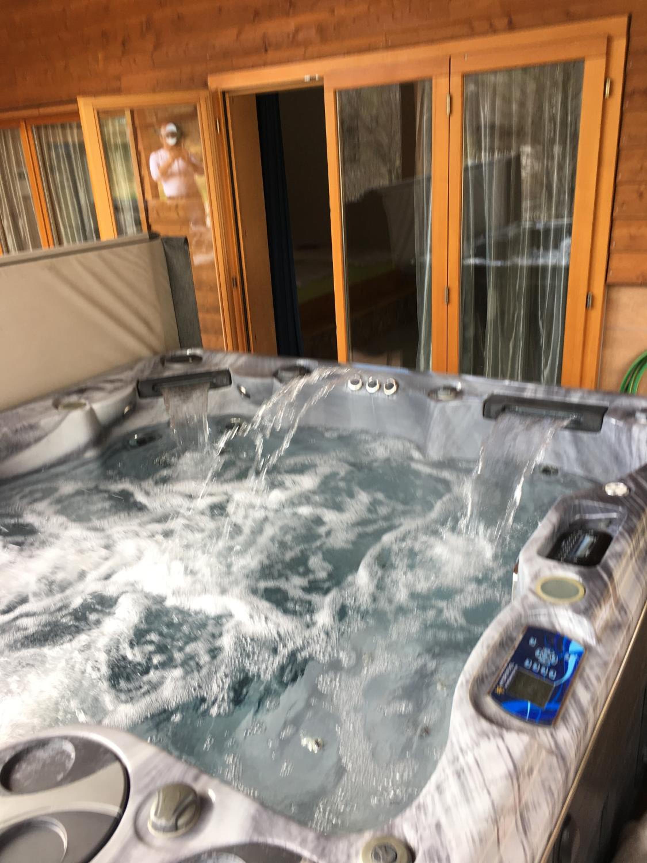 Deluxe Suite with Spa Bath photo 2
