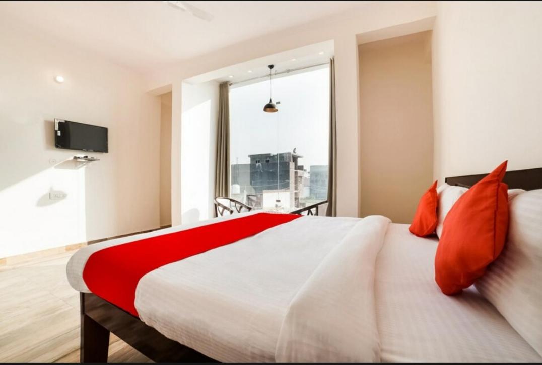 Deluxe Double Room photo 3