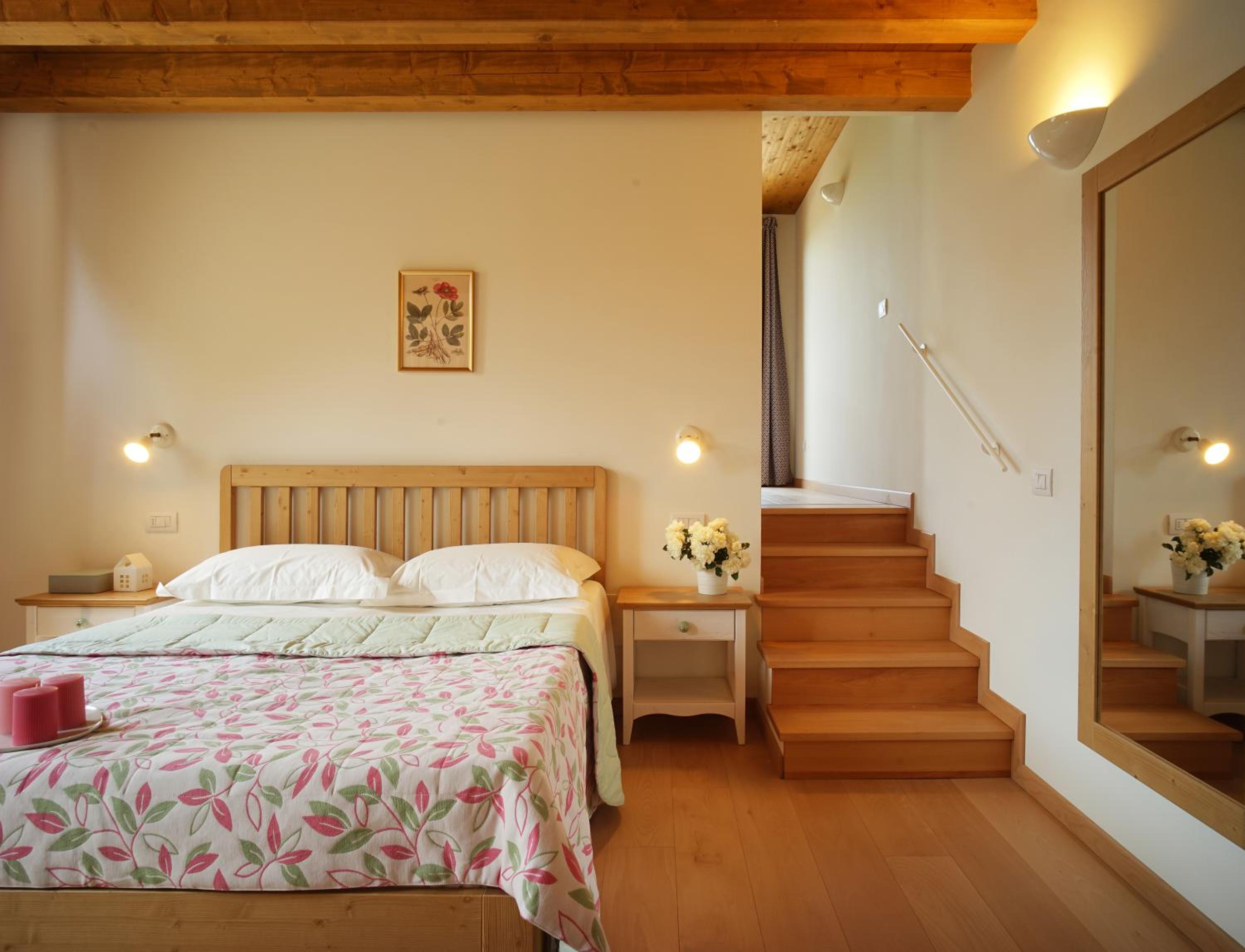 Deluxe Double Room with Balcony photo 1