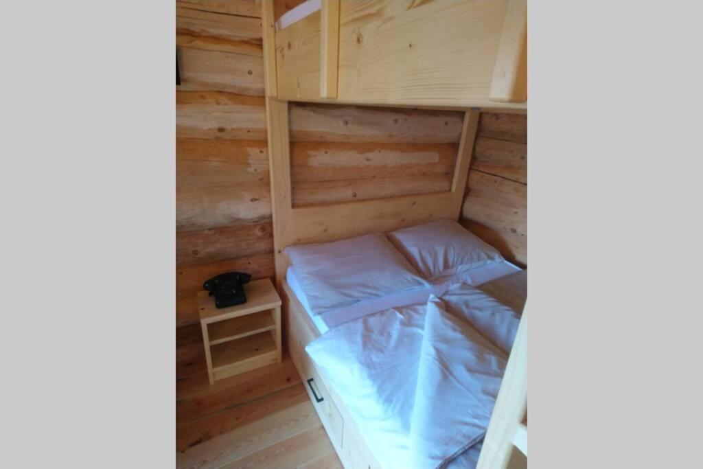 One-Bedroom House photo 2