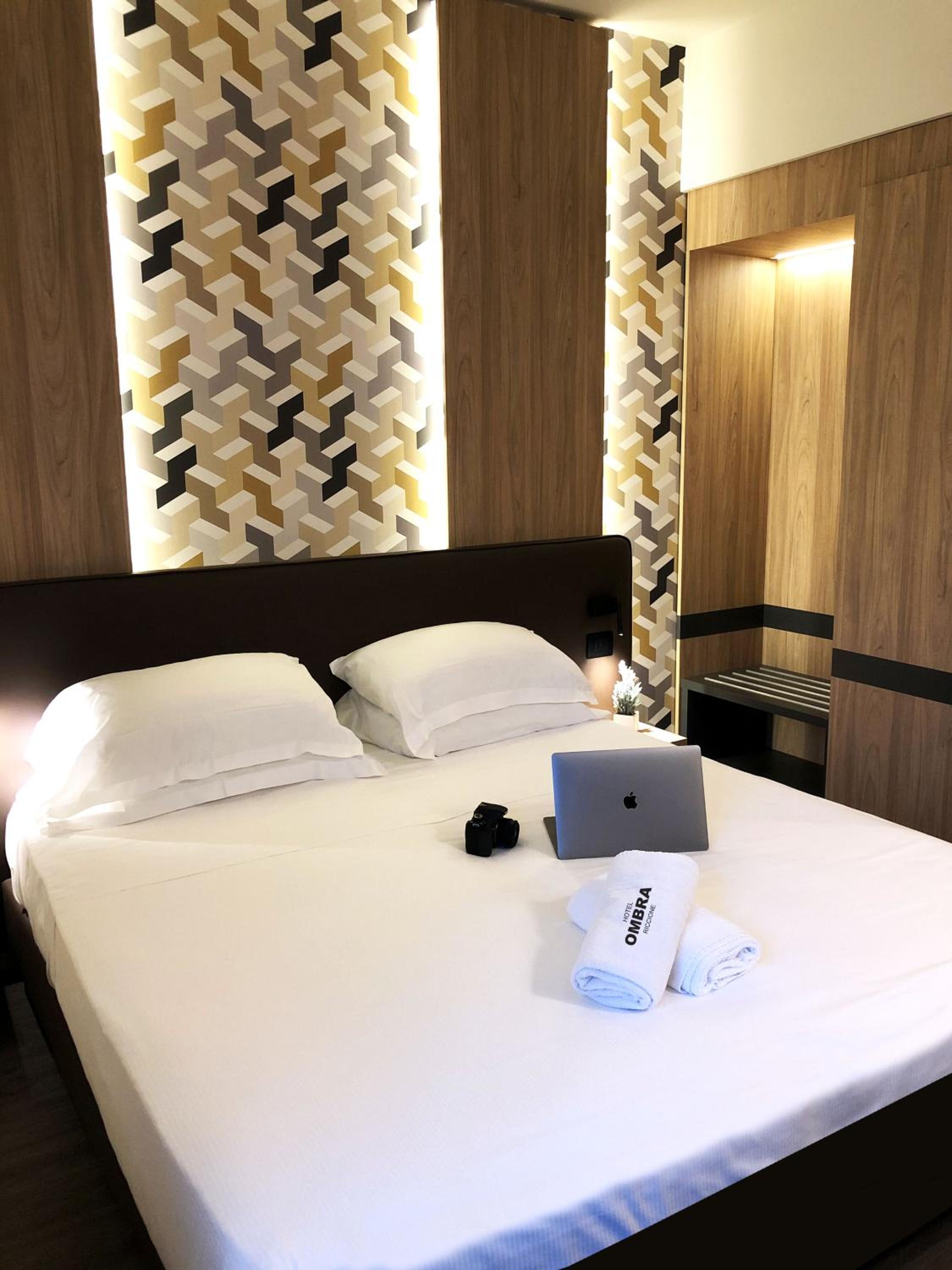 Superior Double or Twin Room - Photo 2