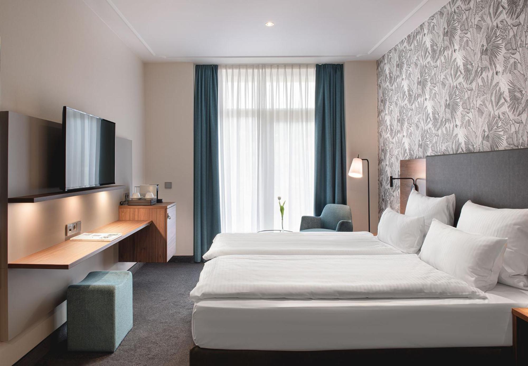 Standard Double Room without Balcony  - Photo 3
