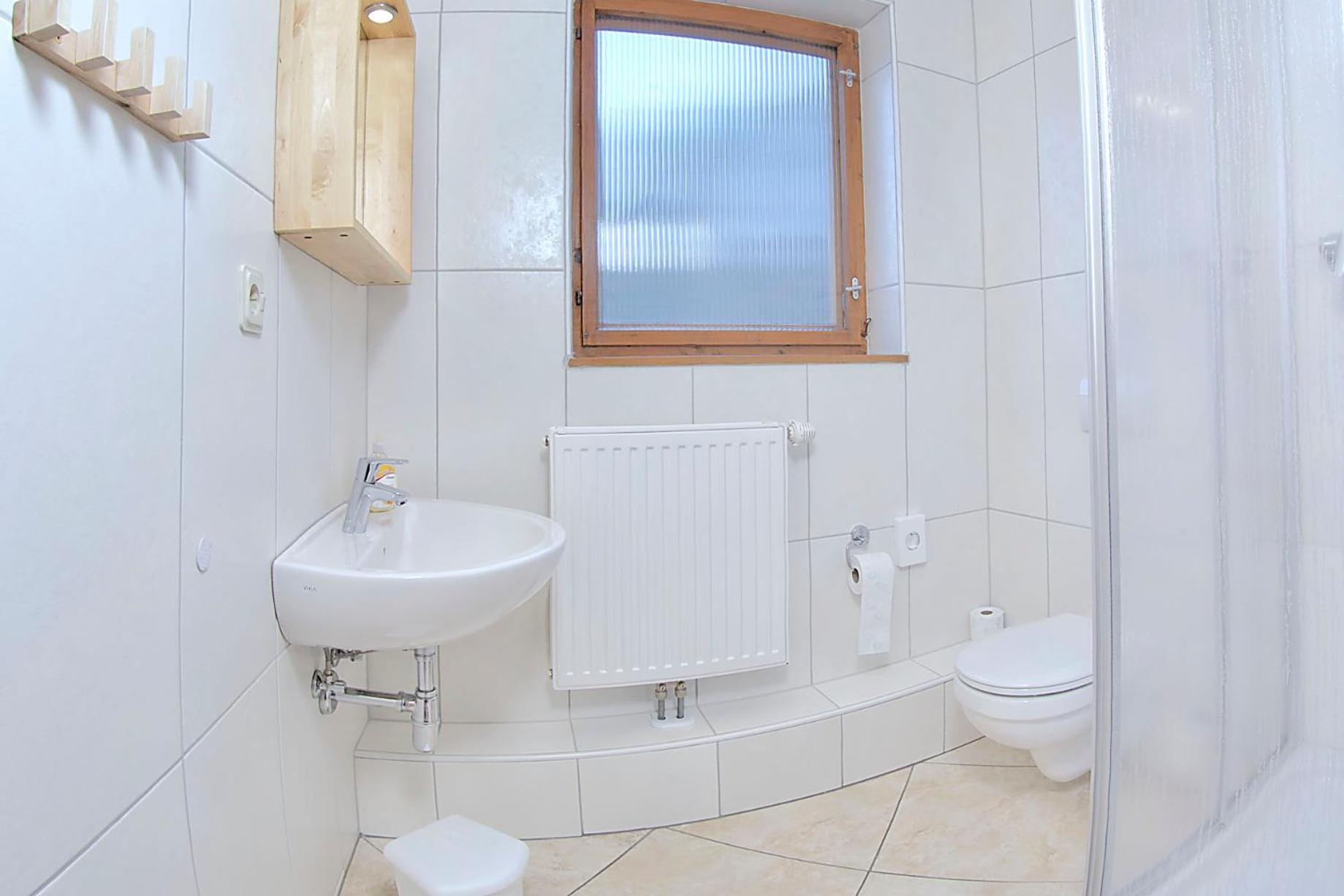 Three-Bedroom Apartment - Rettenstein photo 3