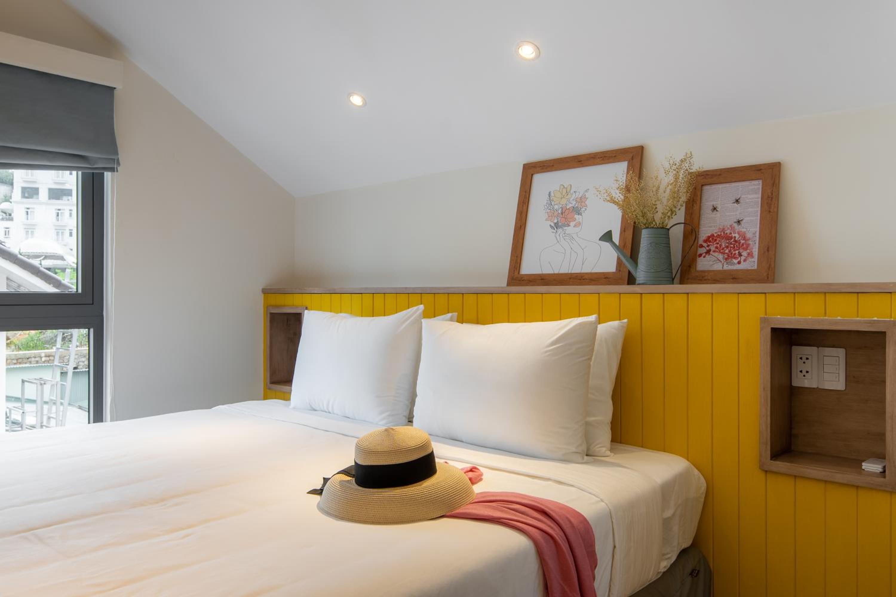 King Suite - Photo 3