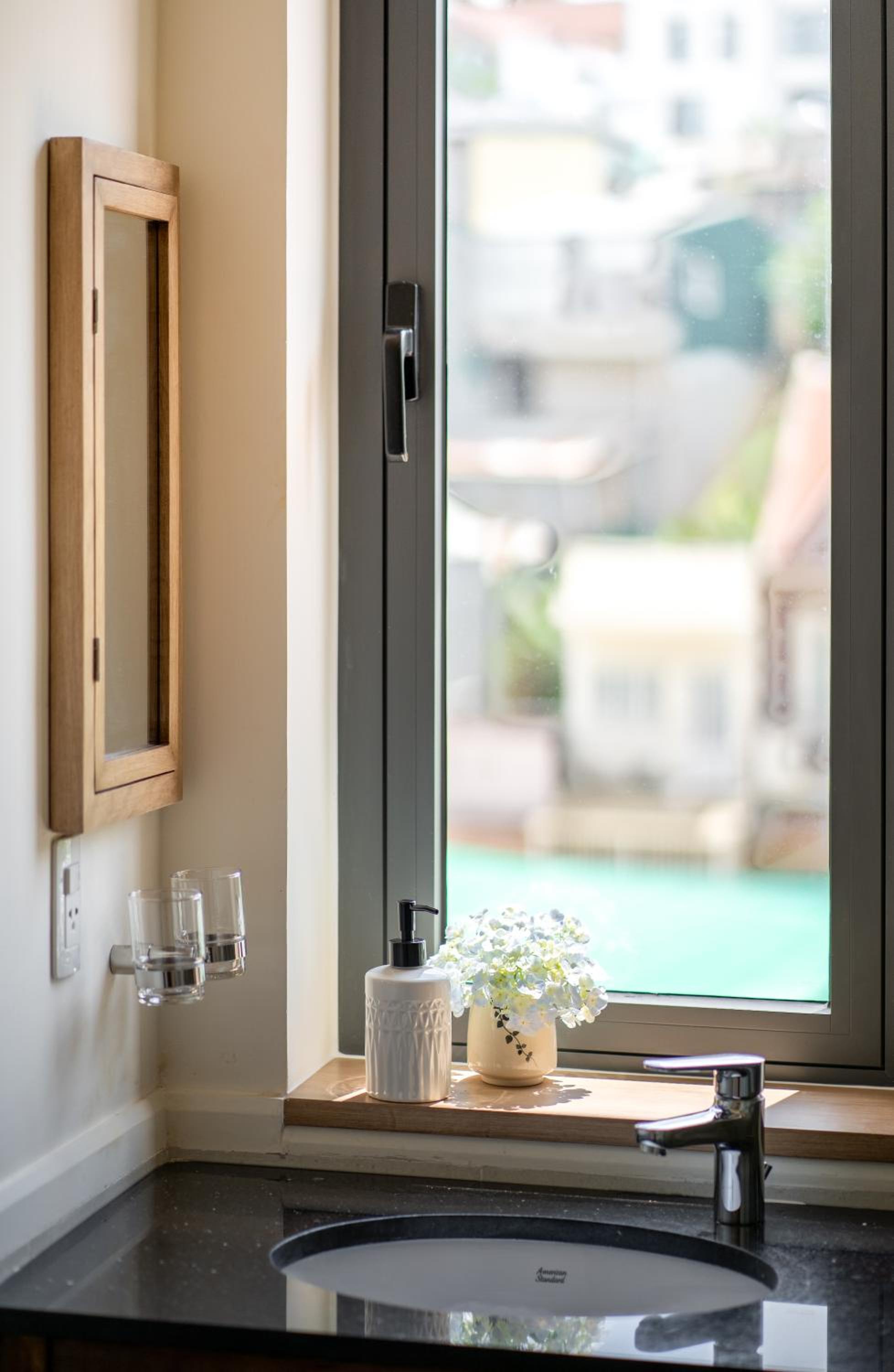 King Room with Garden View - Photo 3