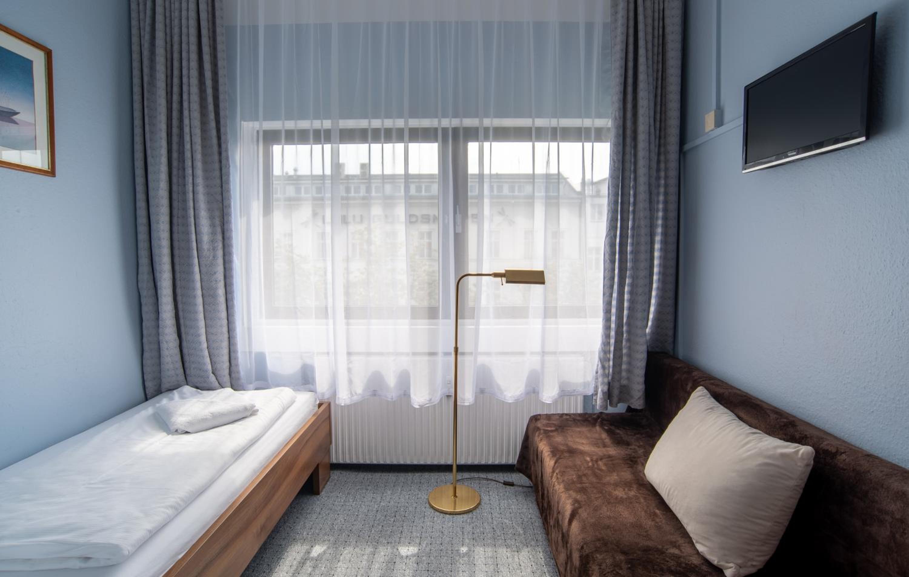 Single Room photo 3