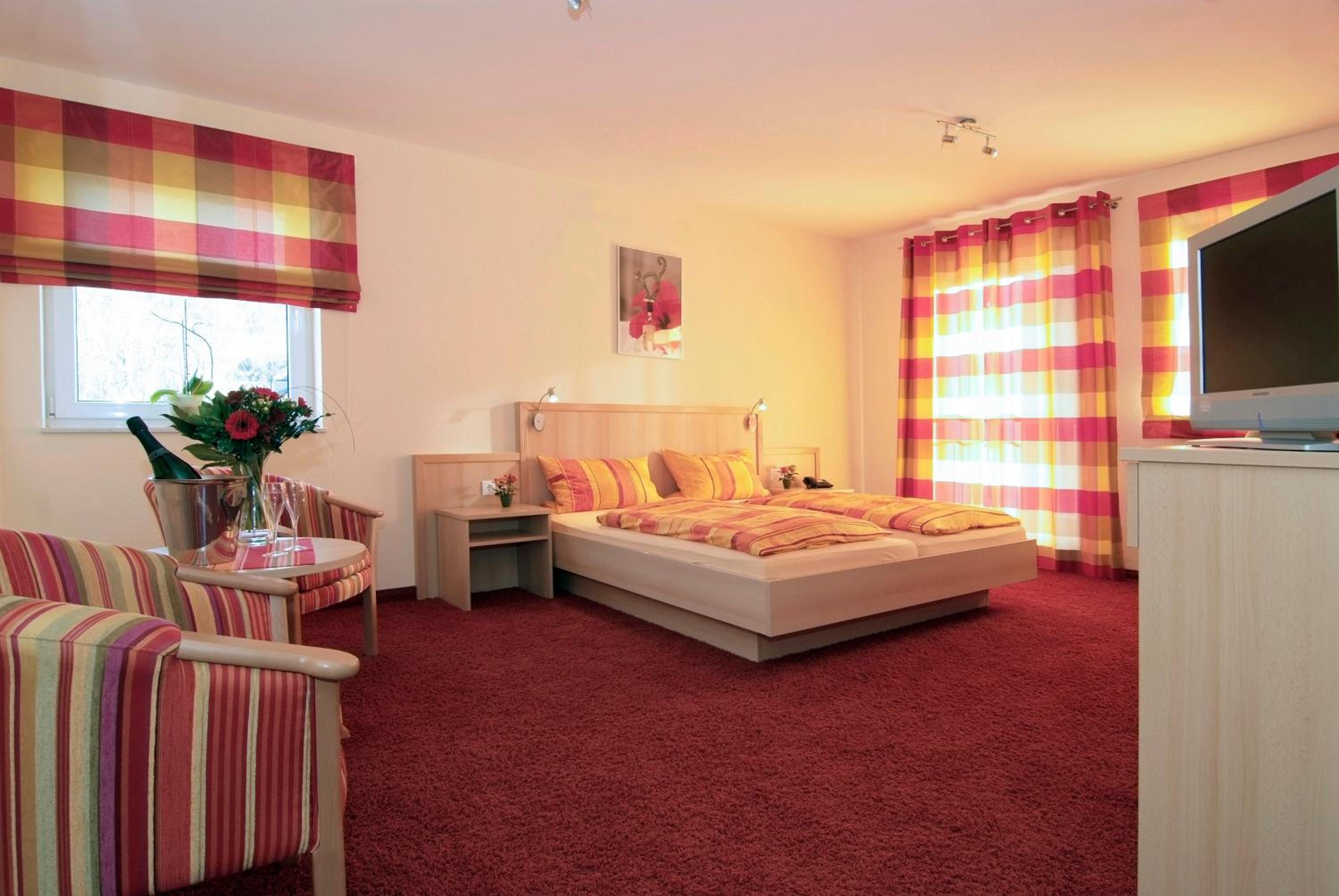 Standard Double Room photo 3