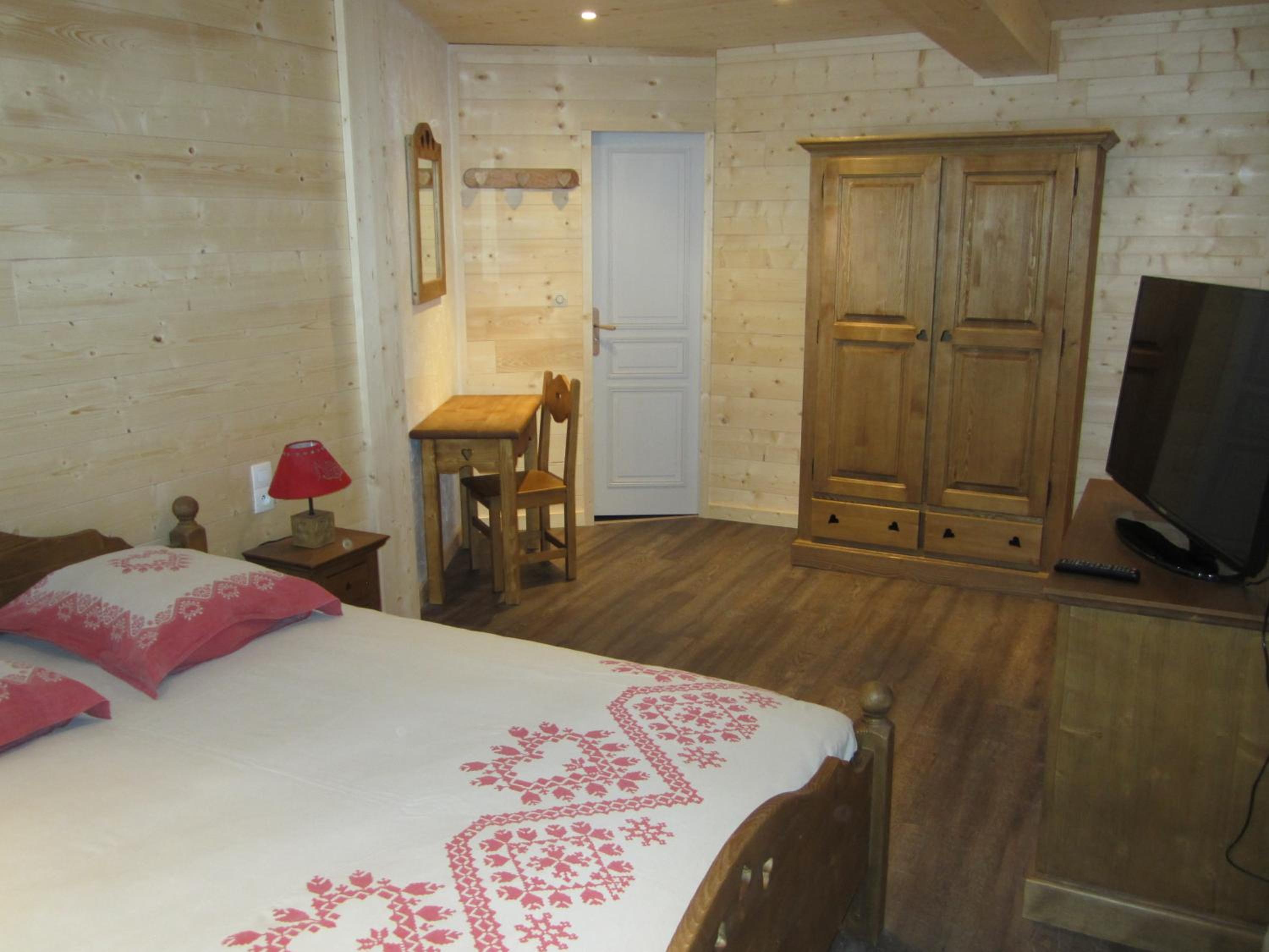 Deluxe Double Room photo 3