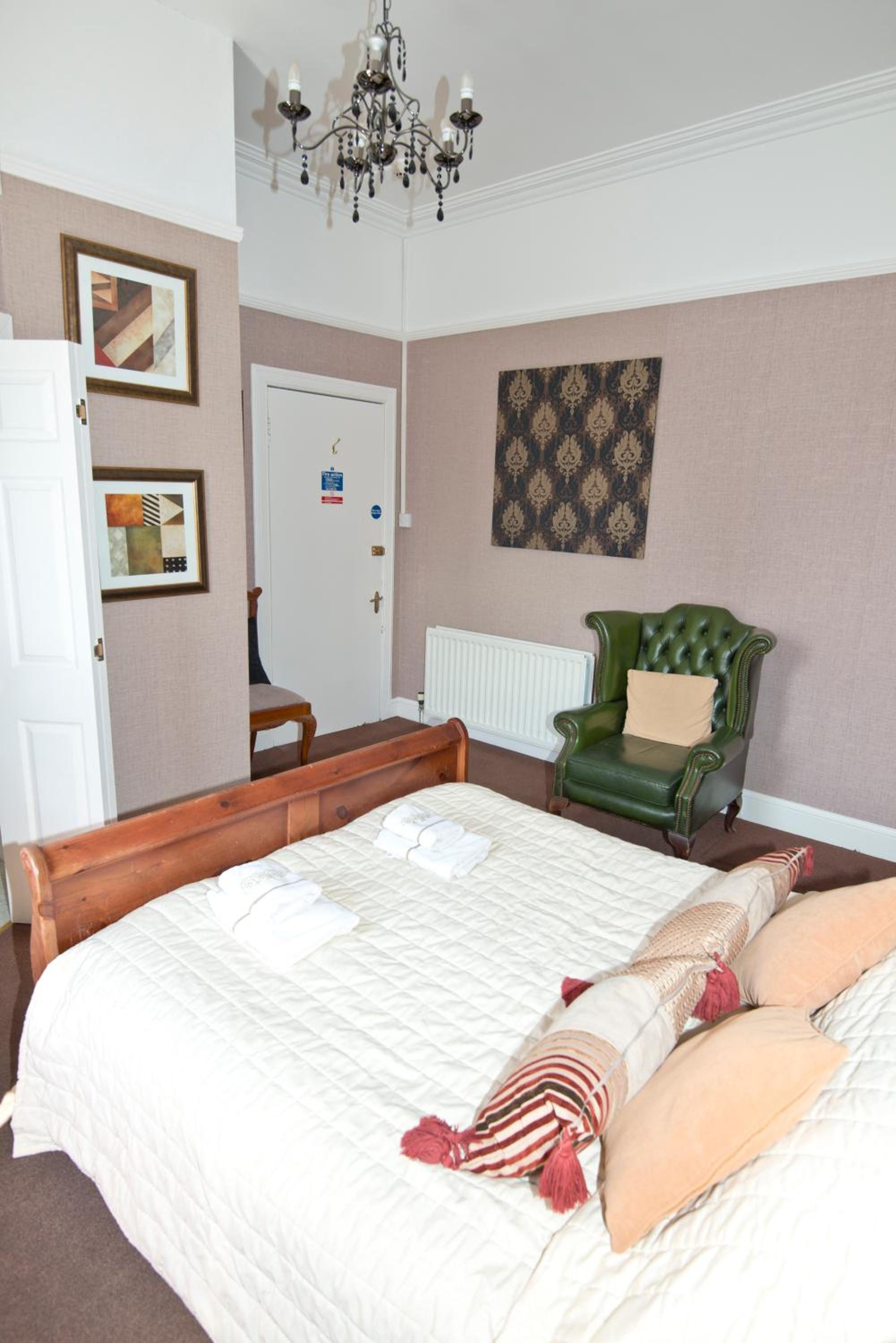 Standard Double Room photo 1