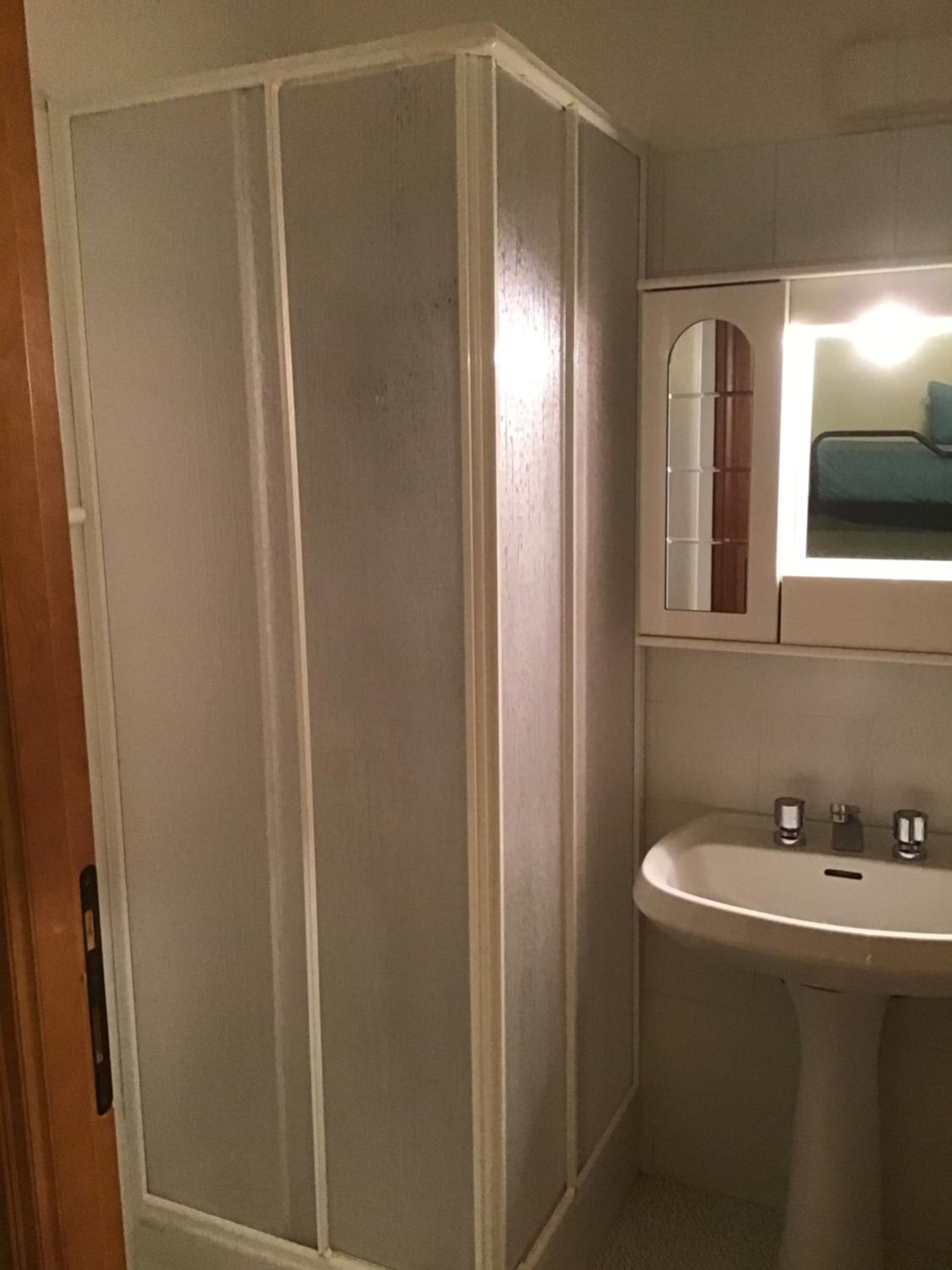 Quadruple Room - Photo 6