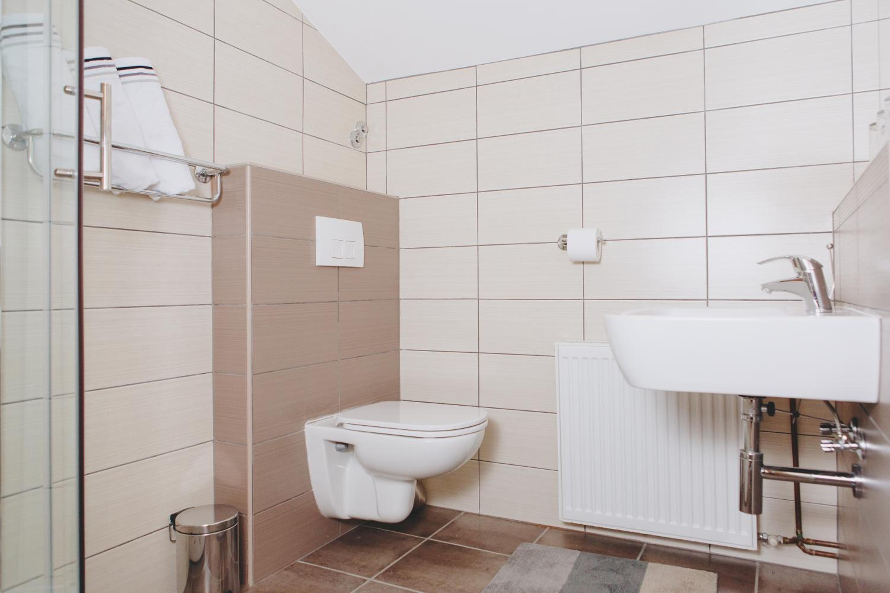 Triple Room - Photo 6