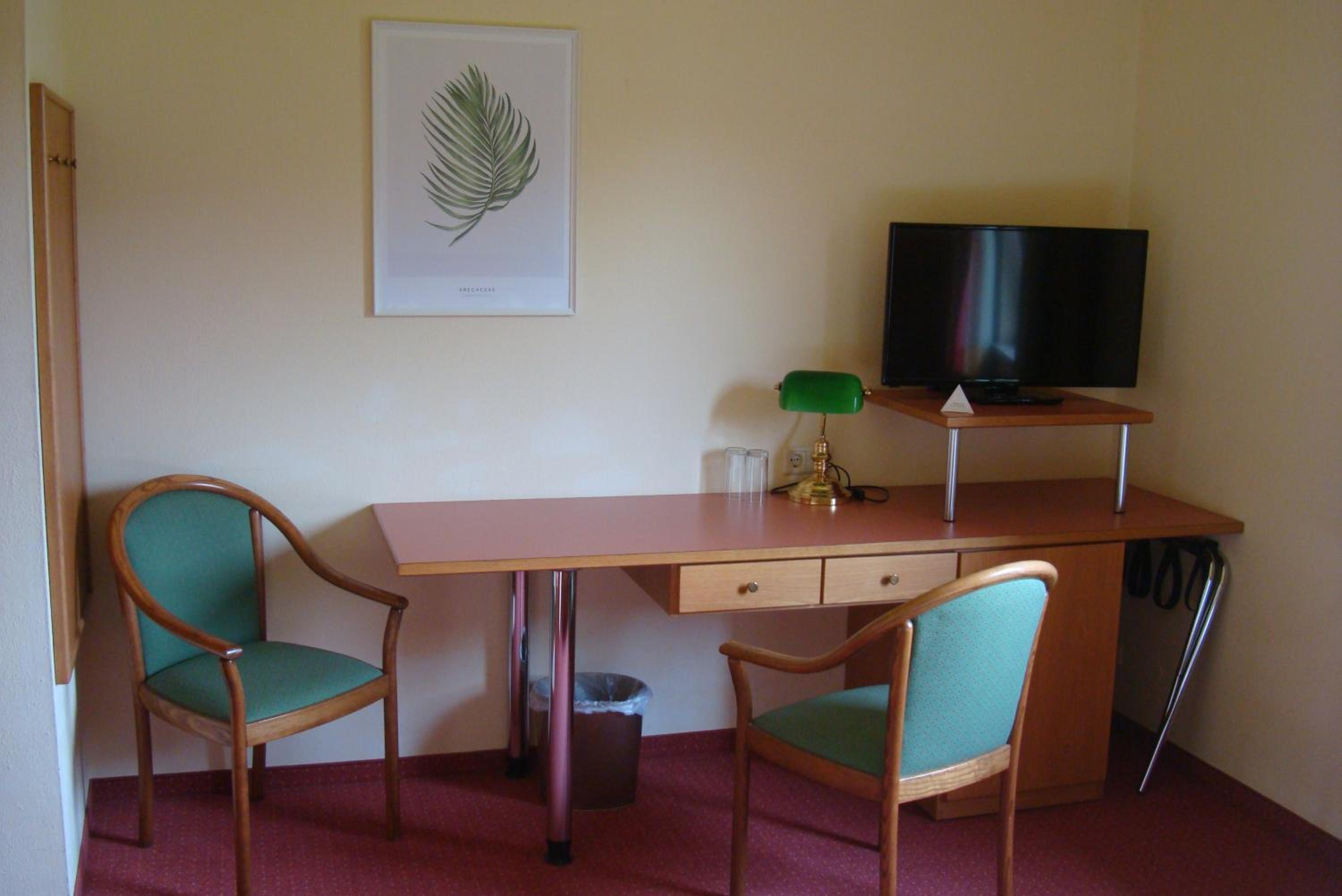 Double Room - Photo 12