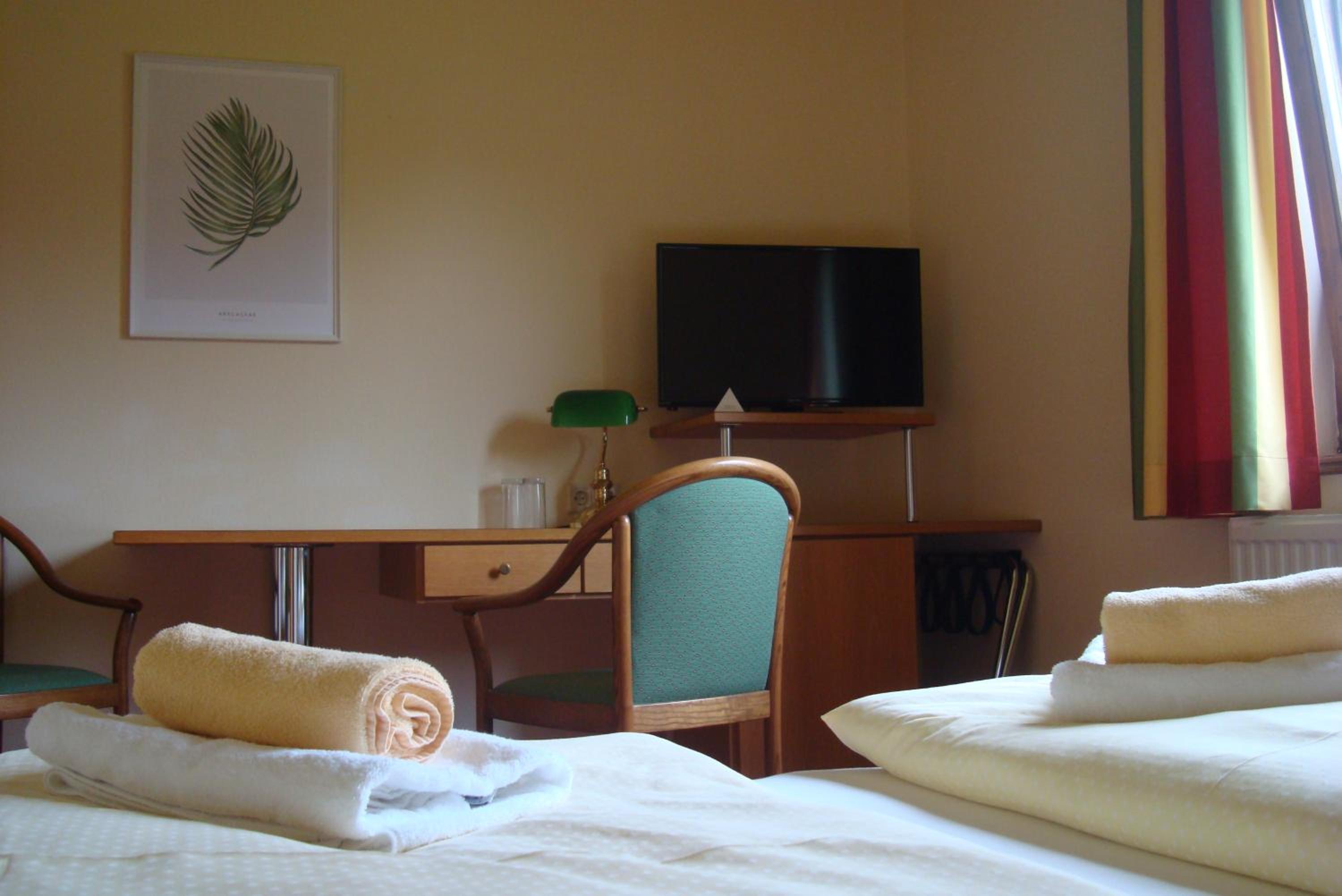 Double Room - Photo 13