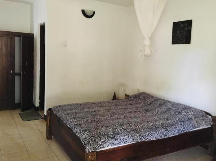 Double Room with Air-Conditioning