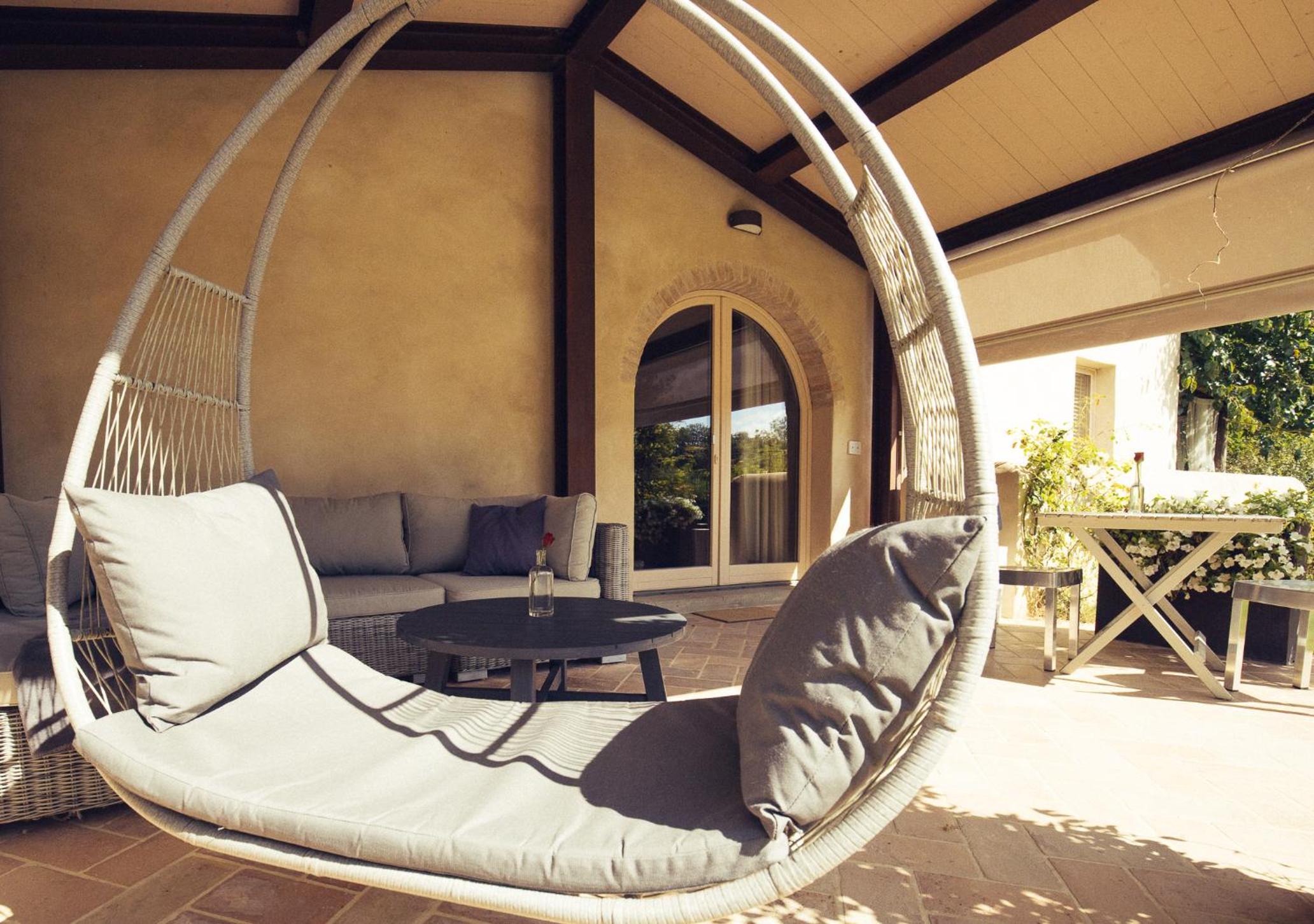 Double Room with Patio - Photo 12