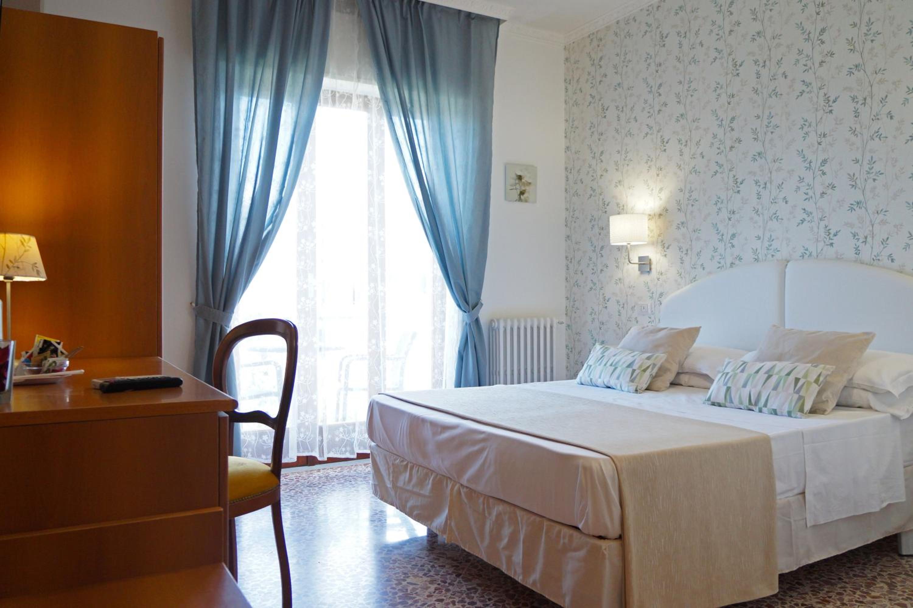 Double or Twin Room with Balcony