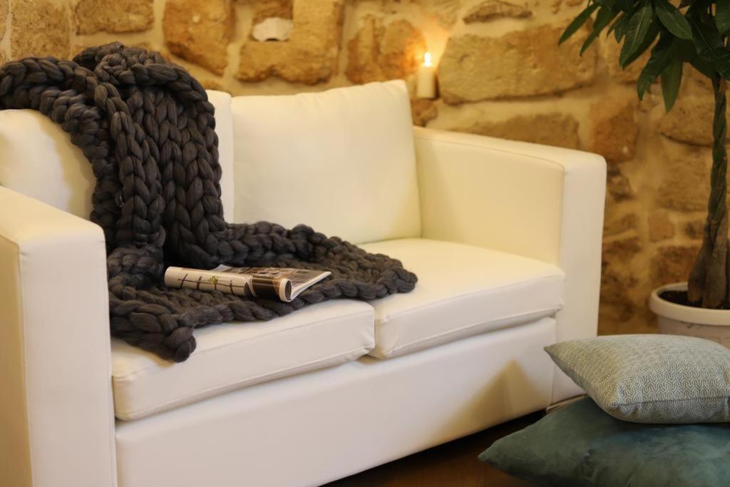 One-Bedroom Apartment - Photo 24