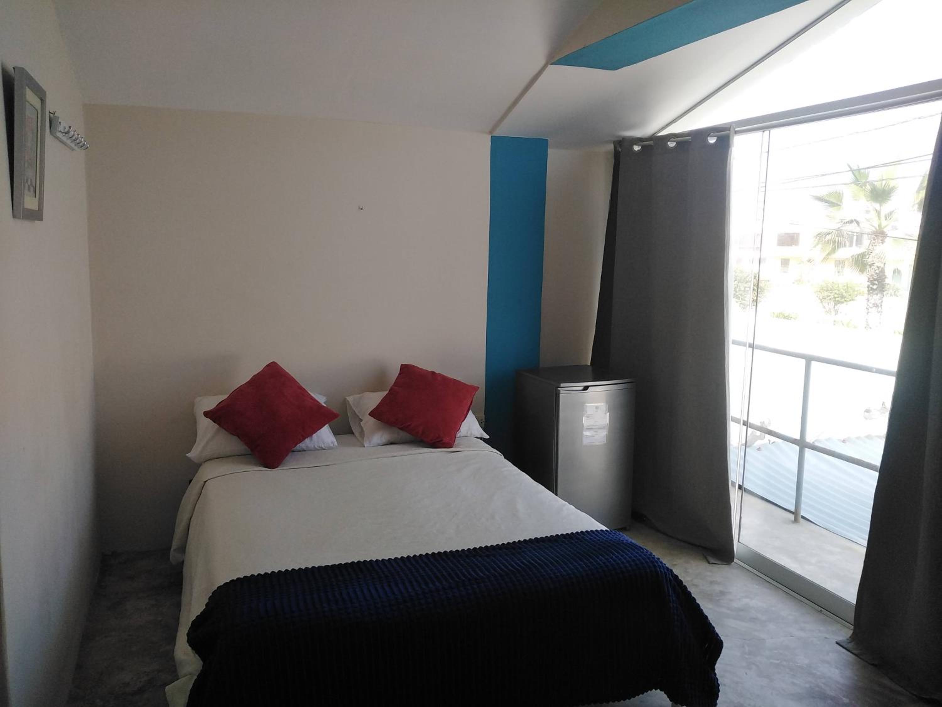 Double Room with Balcony and Sea View photo 1