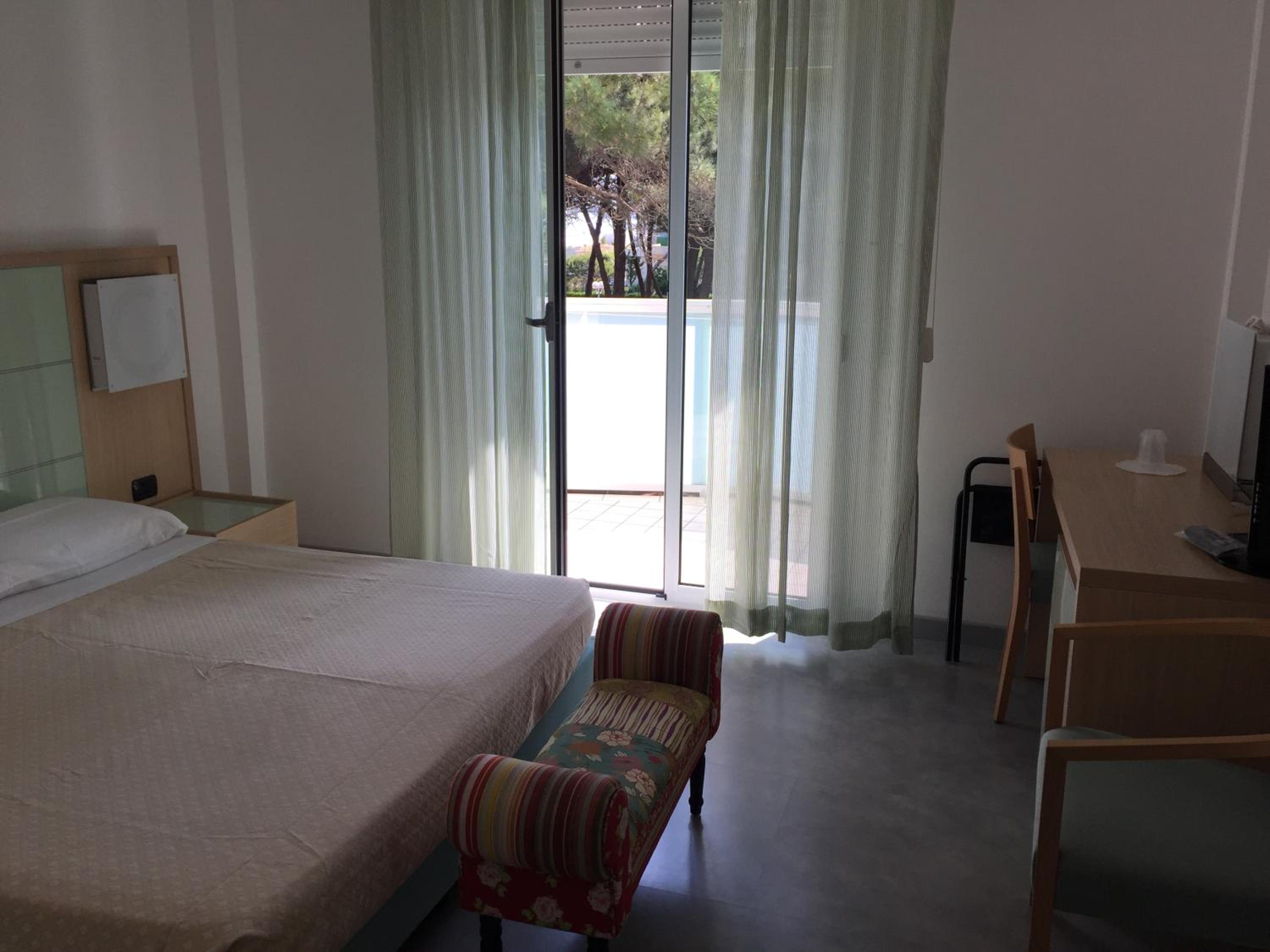 Double or Twin Room photo 1