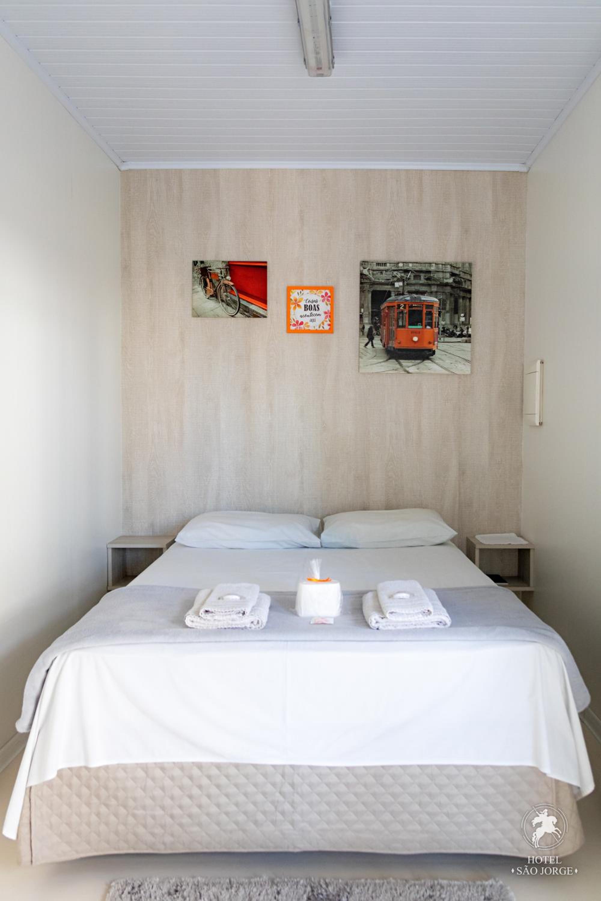 Single Room photo 2