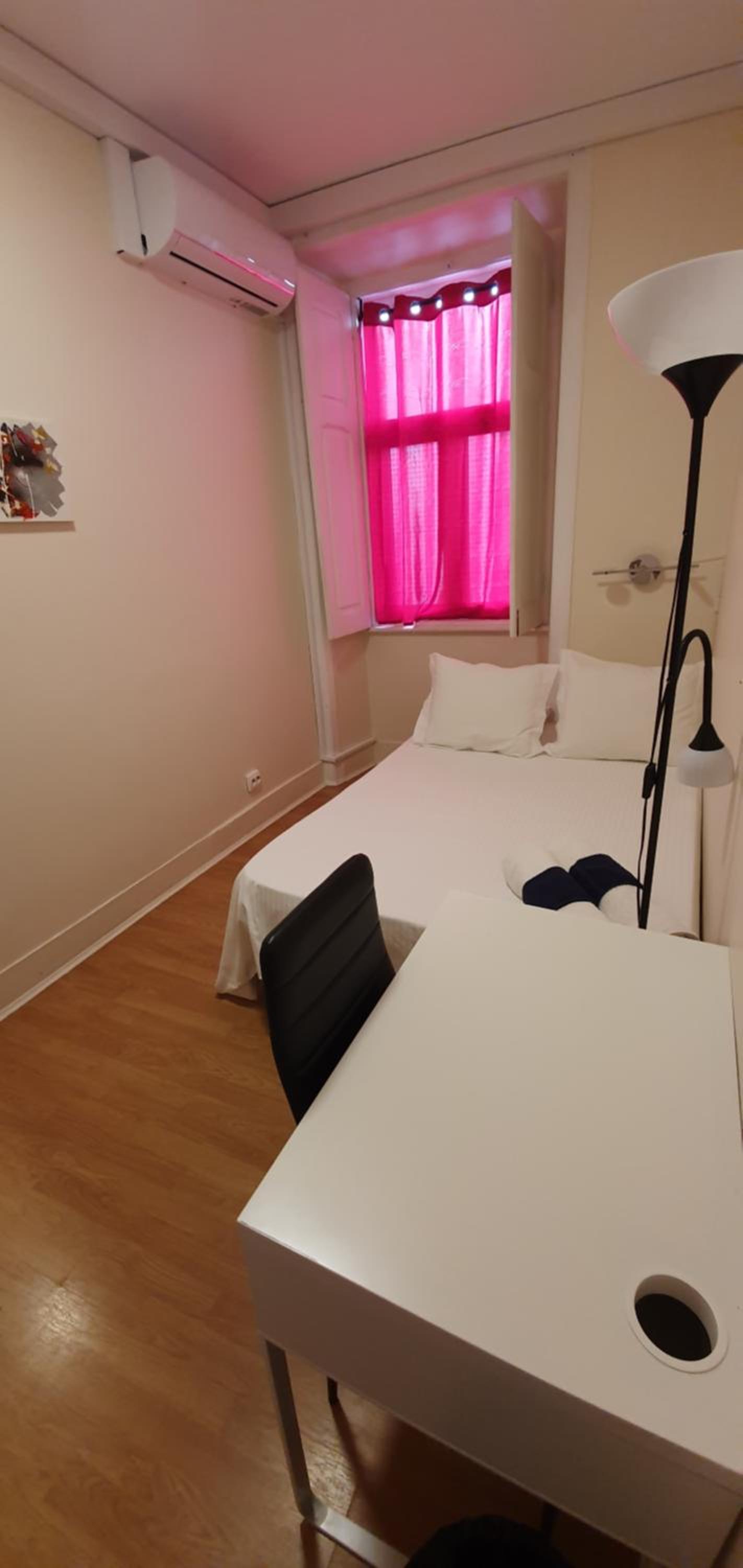Budget Double Room - Photo 1