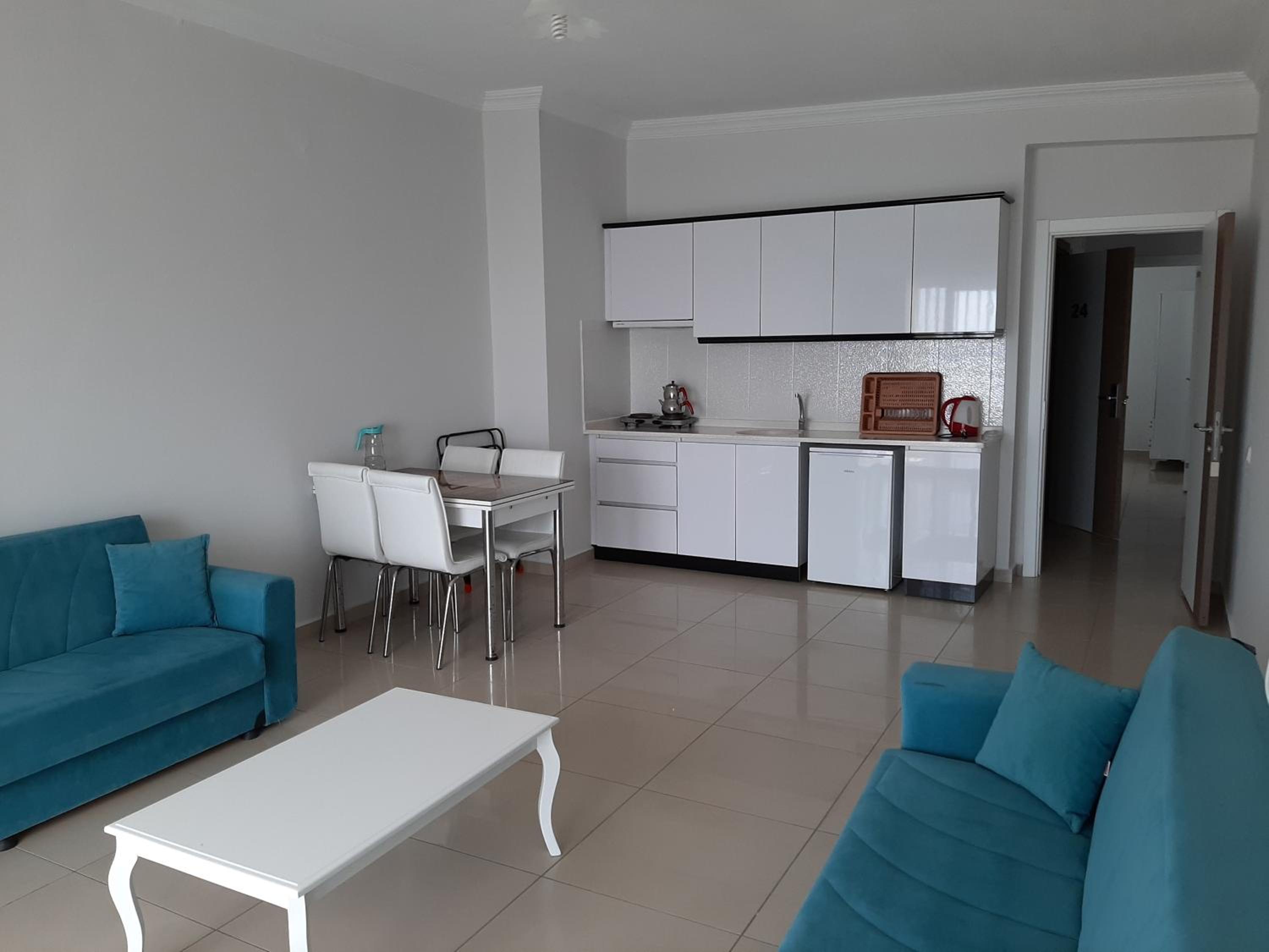 Apartment with Balcony photo 3
