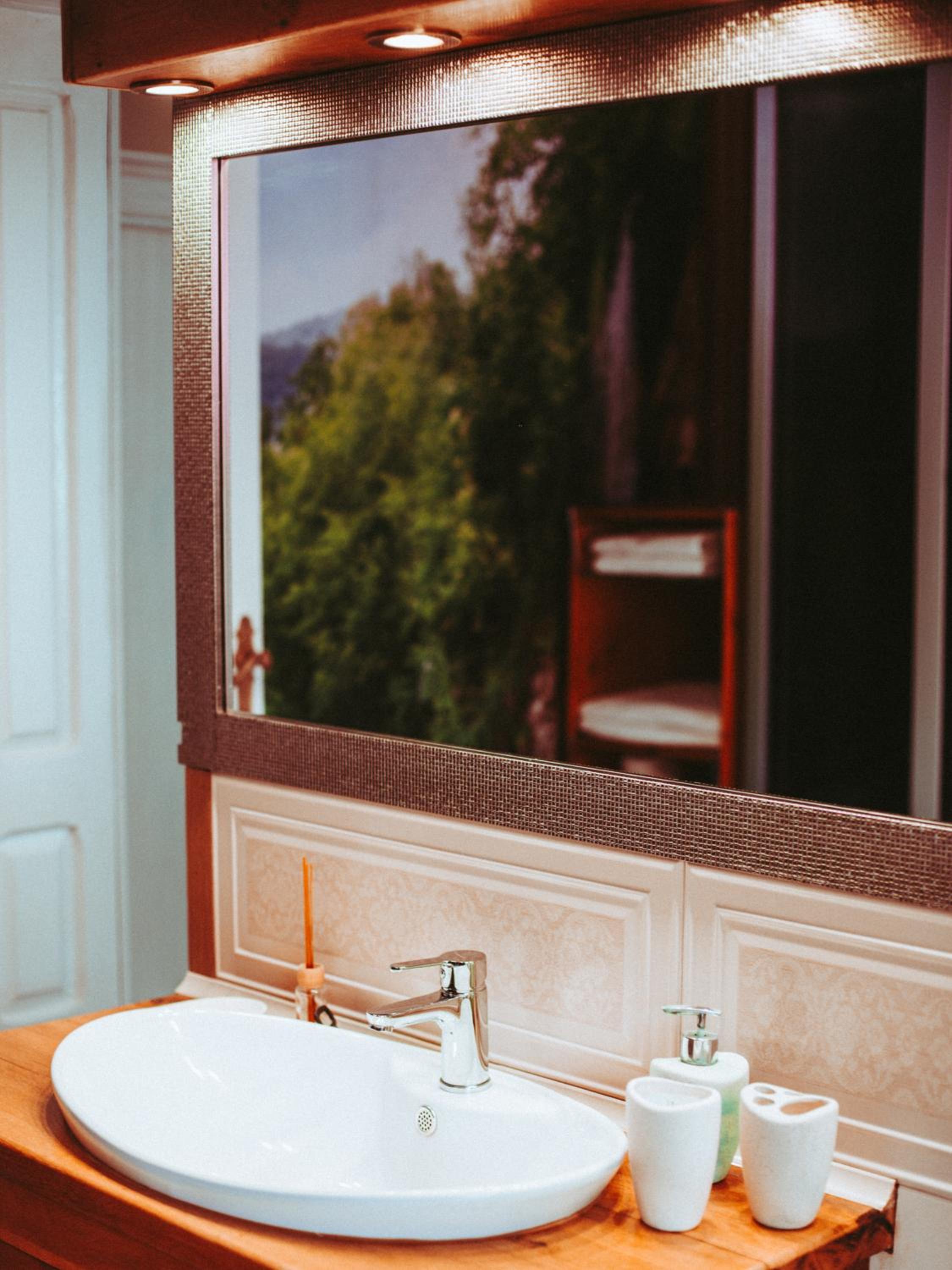 Double Room with Private Bathroom photo 2