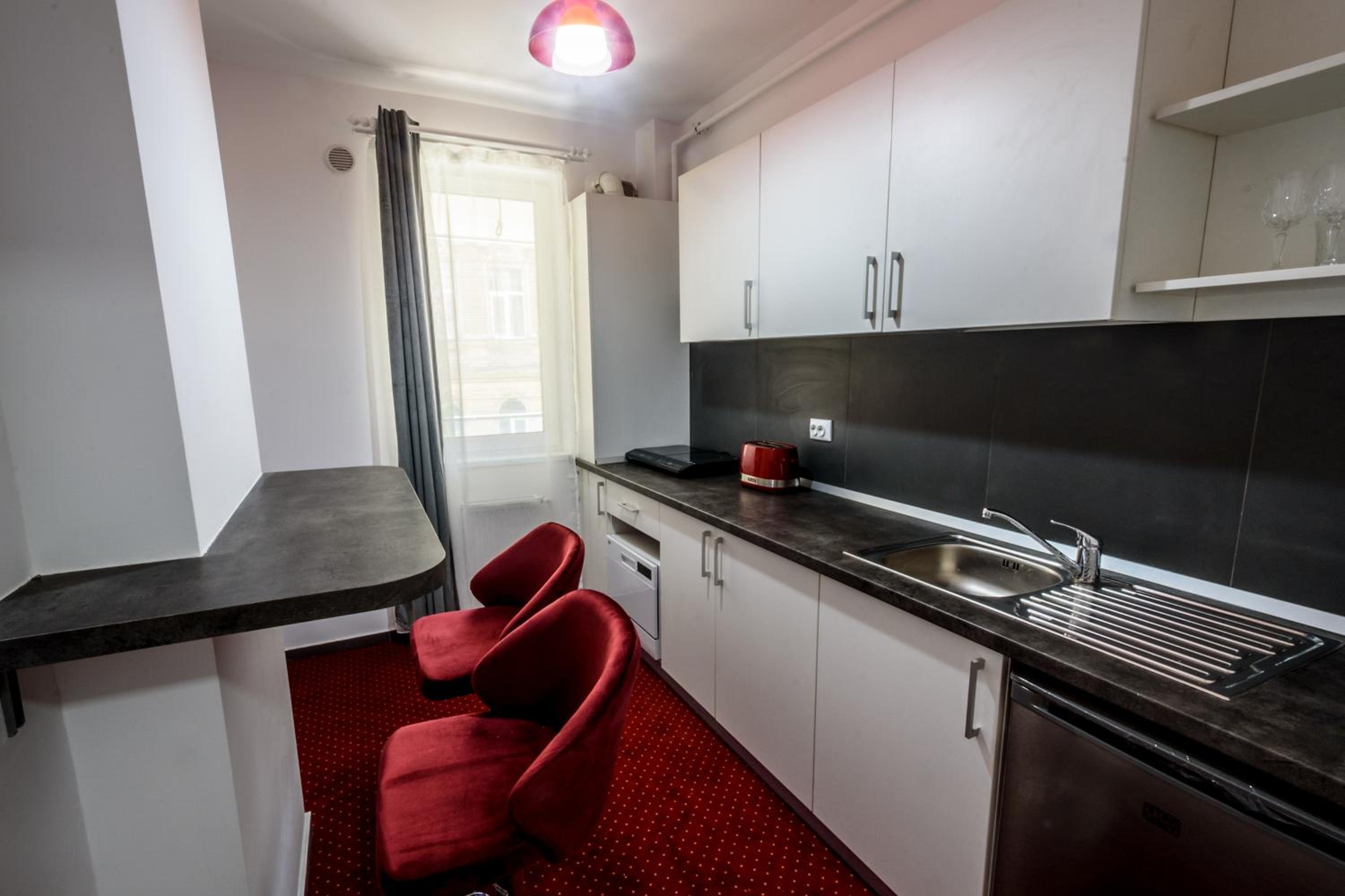 Two-Bedroom Apartment - Photo 10