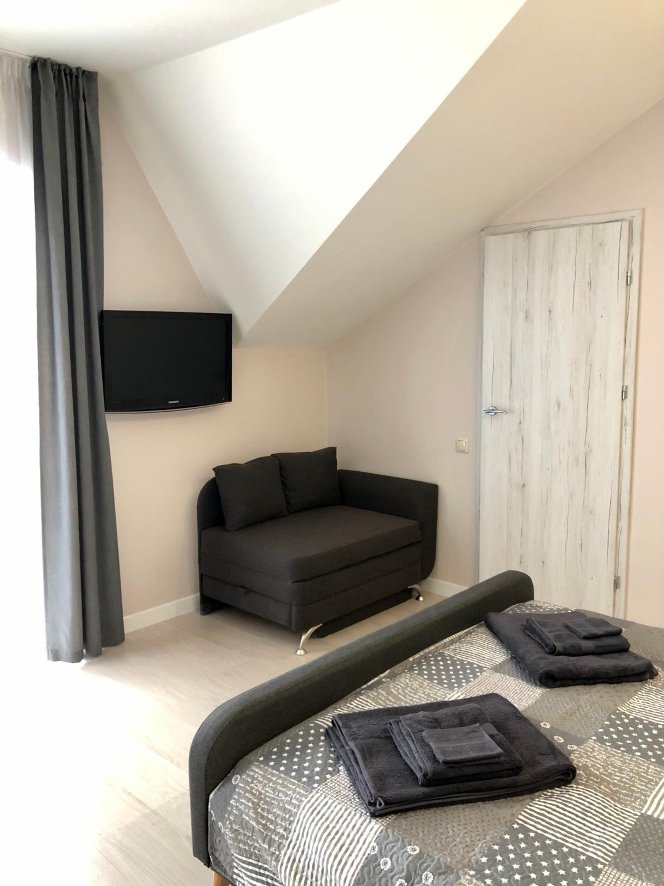 Superior Triple Room - Photo 4