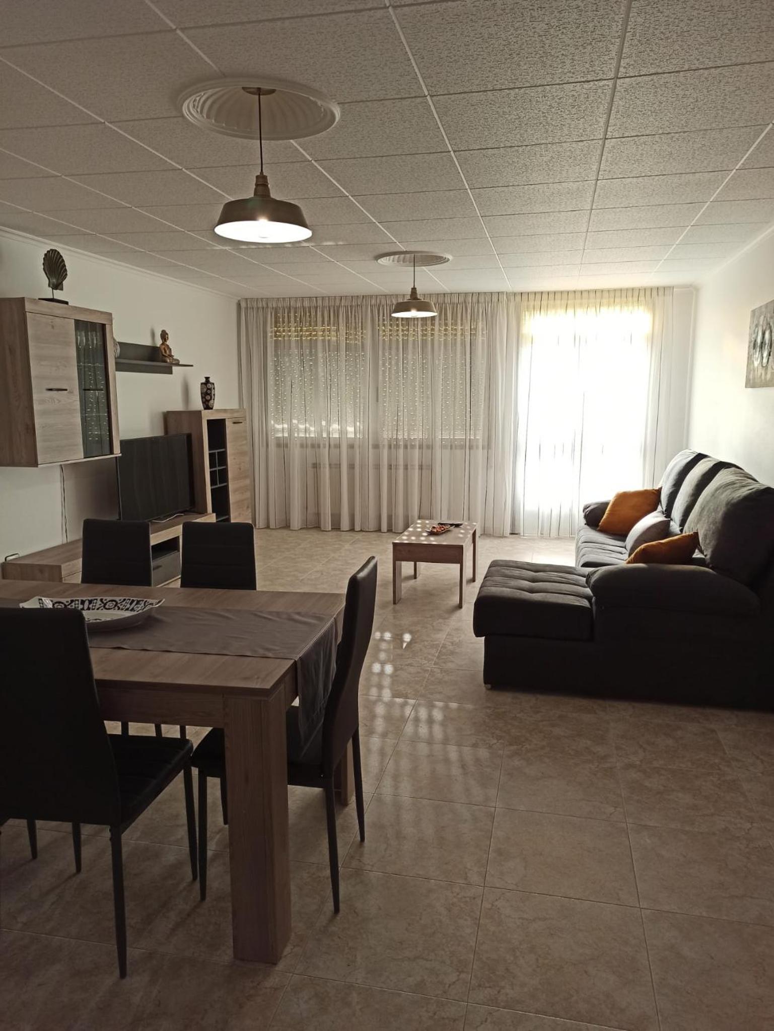 Casa de cinco habitaciones