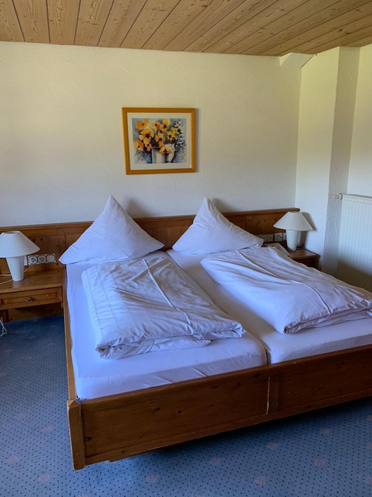 Standard Double Room photo 2