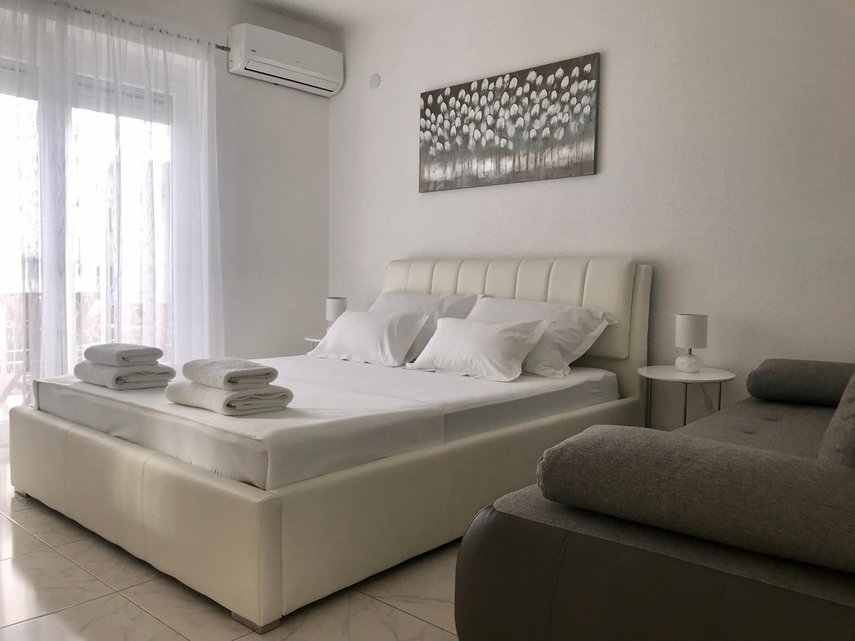 Apartment with Sea View