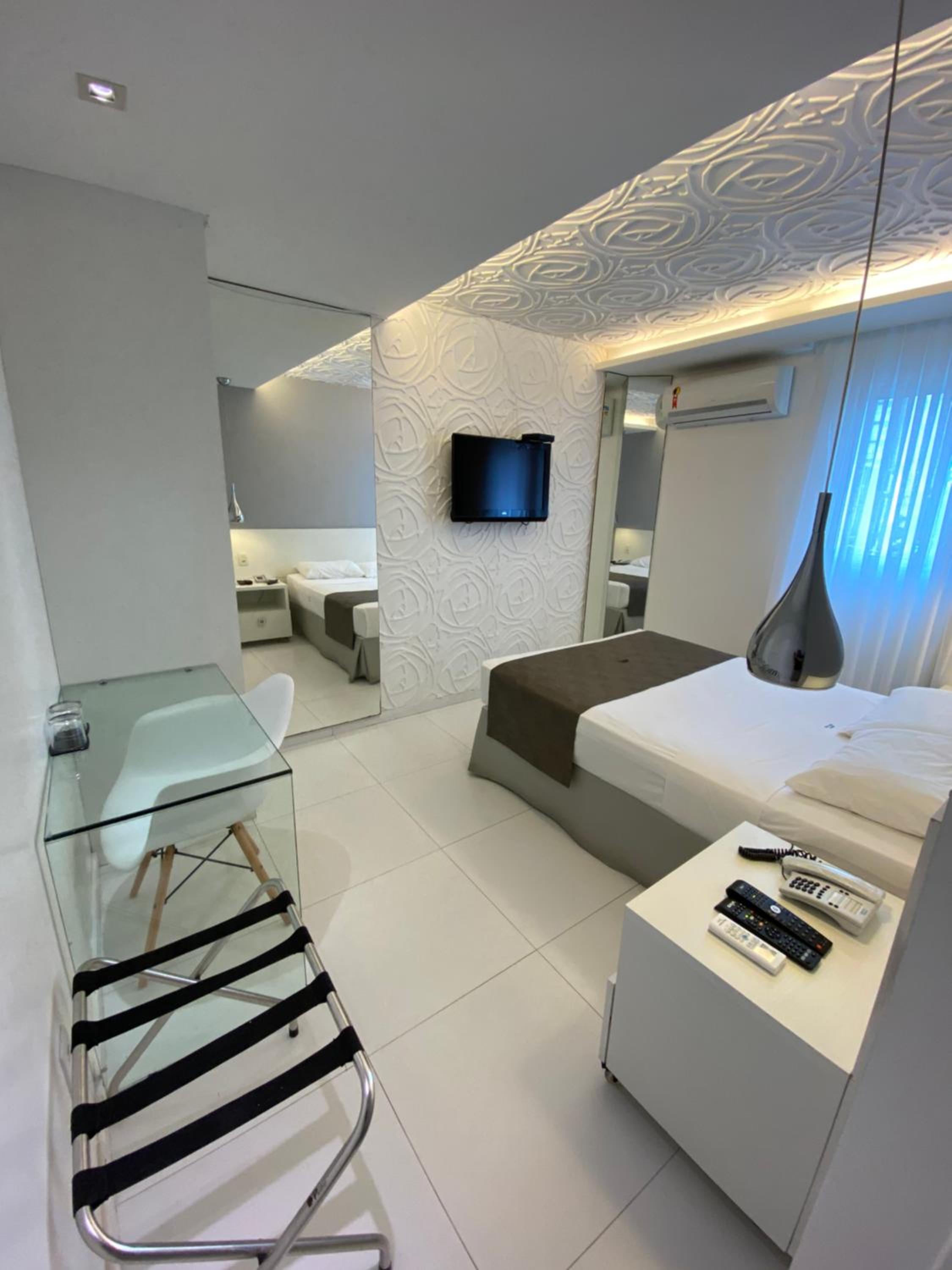 Double Room - With Breakfast