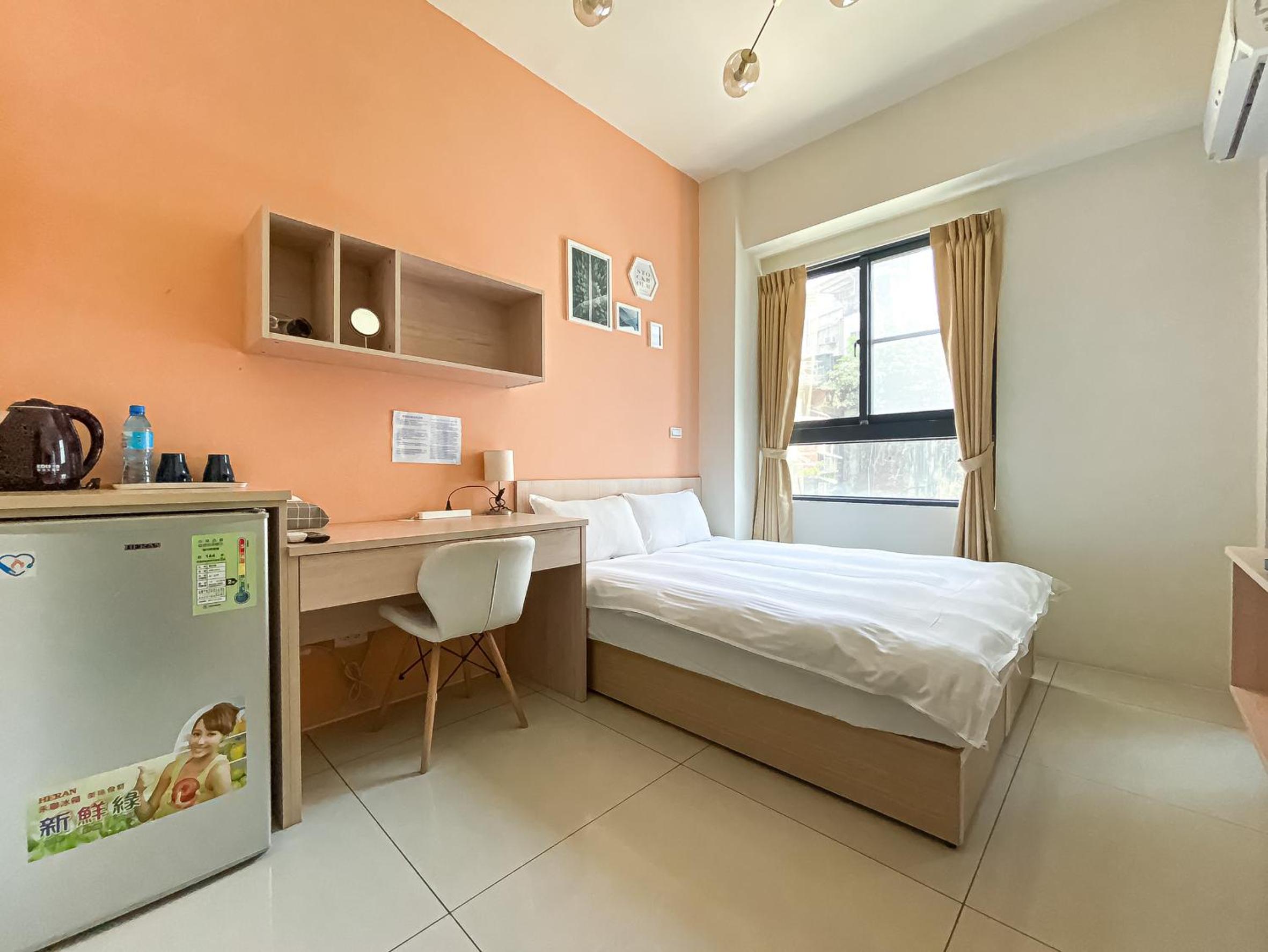 Double Room with Private Bathroom - Photo 54