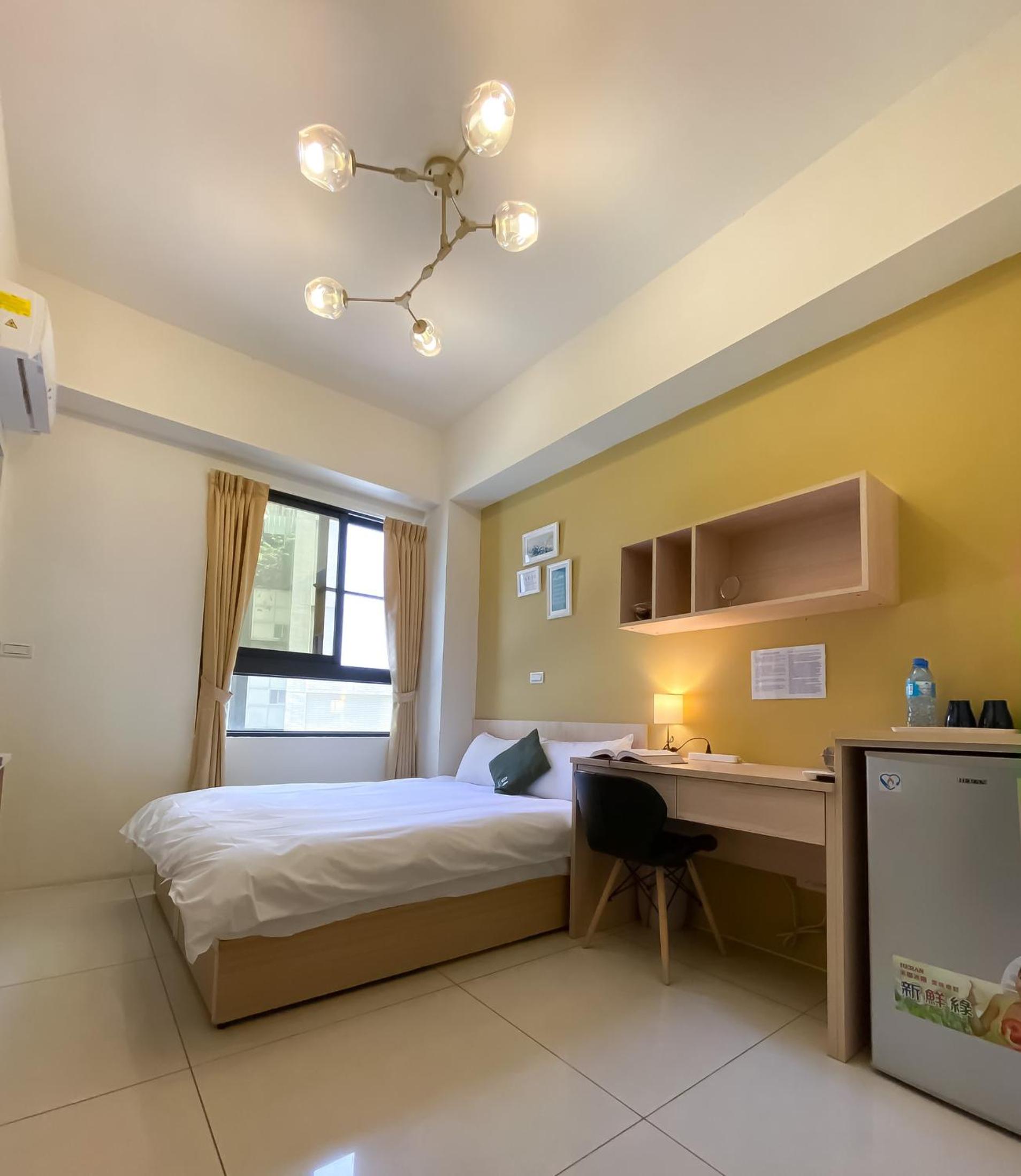 Double Room with Private Bathroom - Photo 56