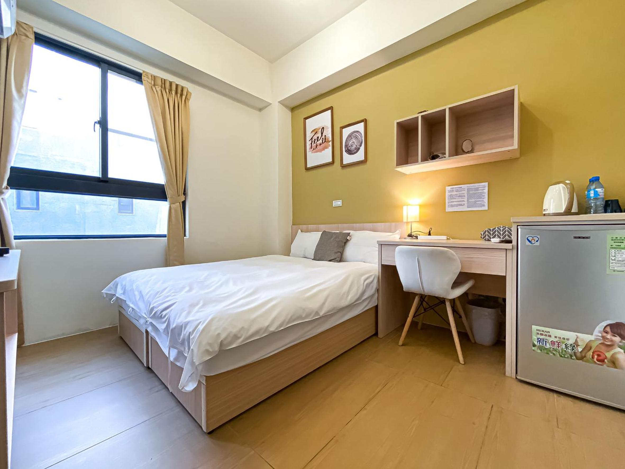 Double Room with Private Bathroom - Photo 20