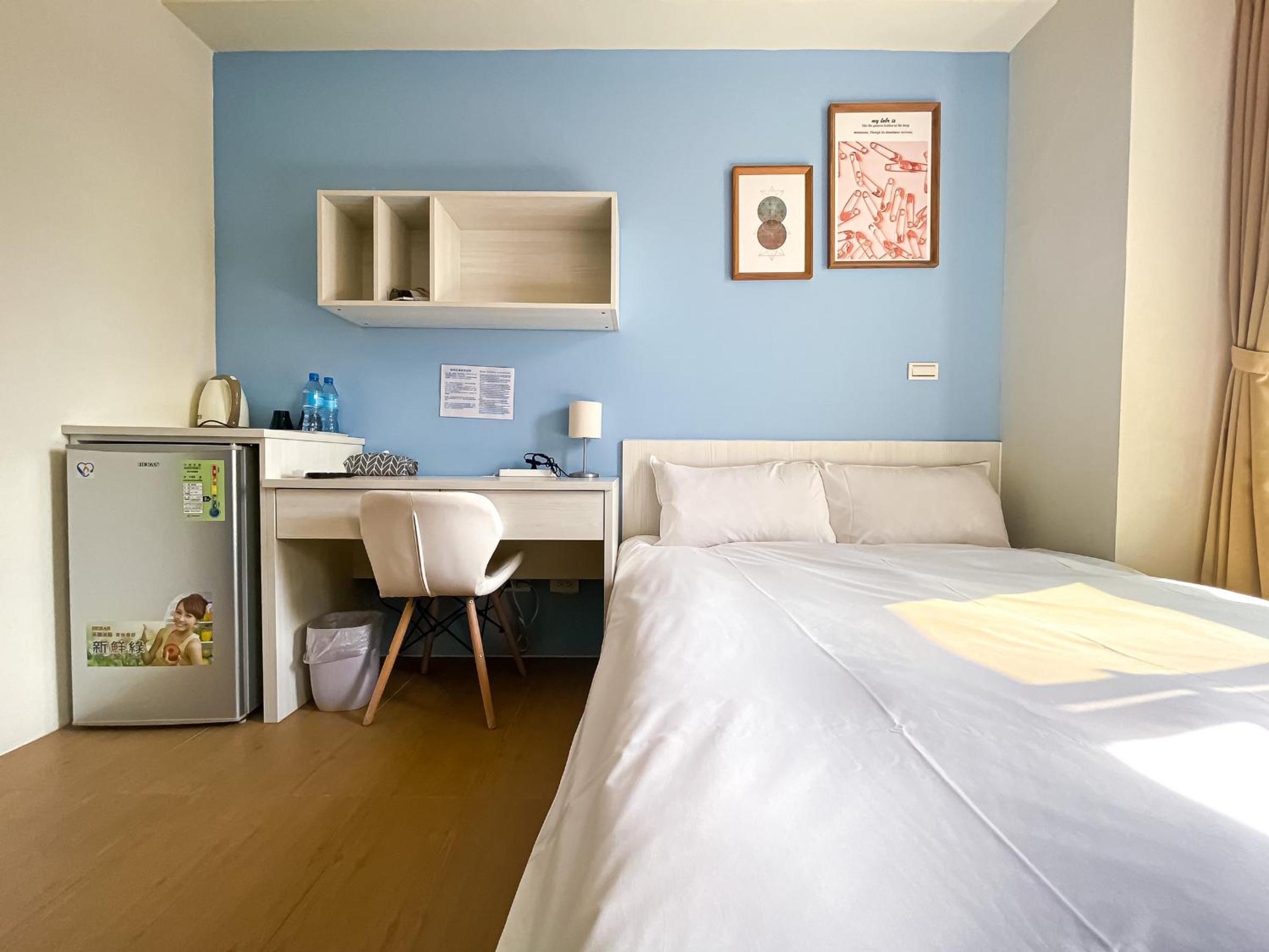 Double Room with Private Bathroom - Photo 1