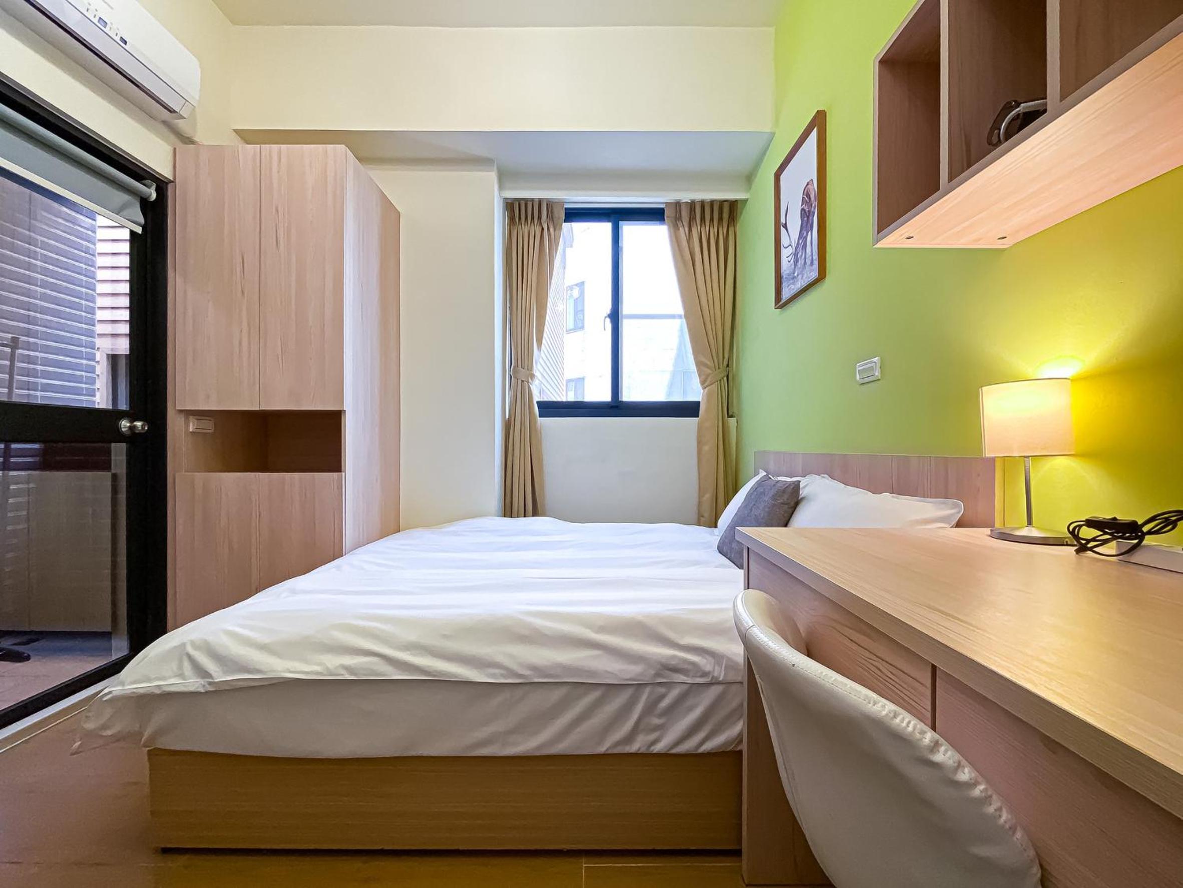 Single Room with Private Bathroom