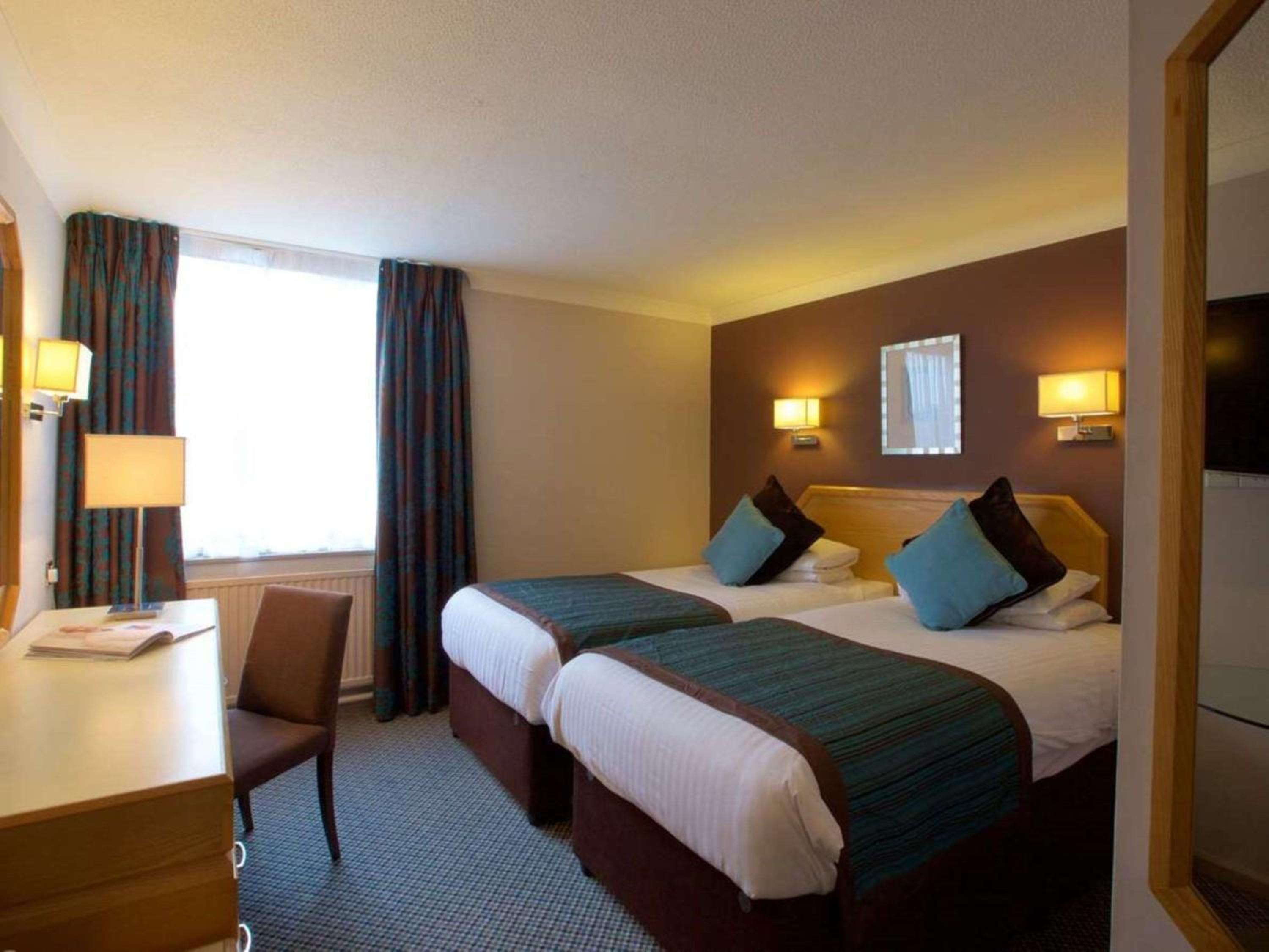Standard Twin Room photo 1